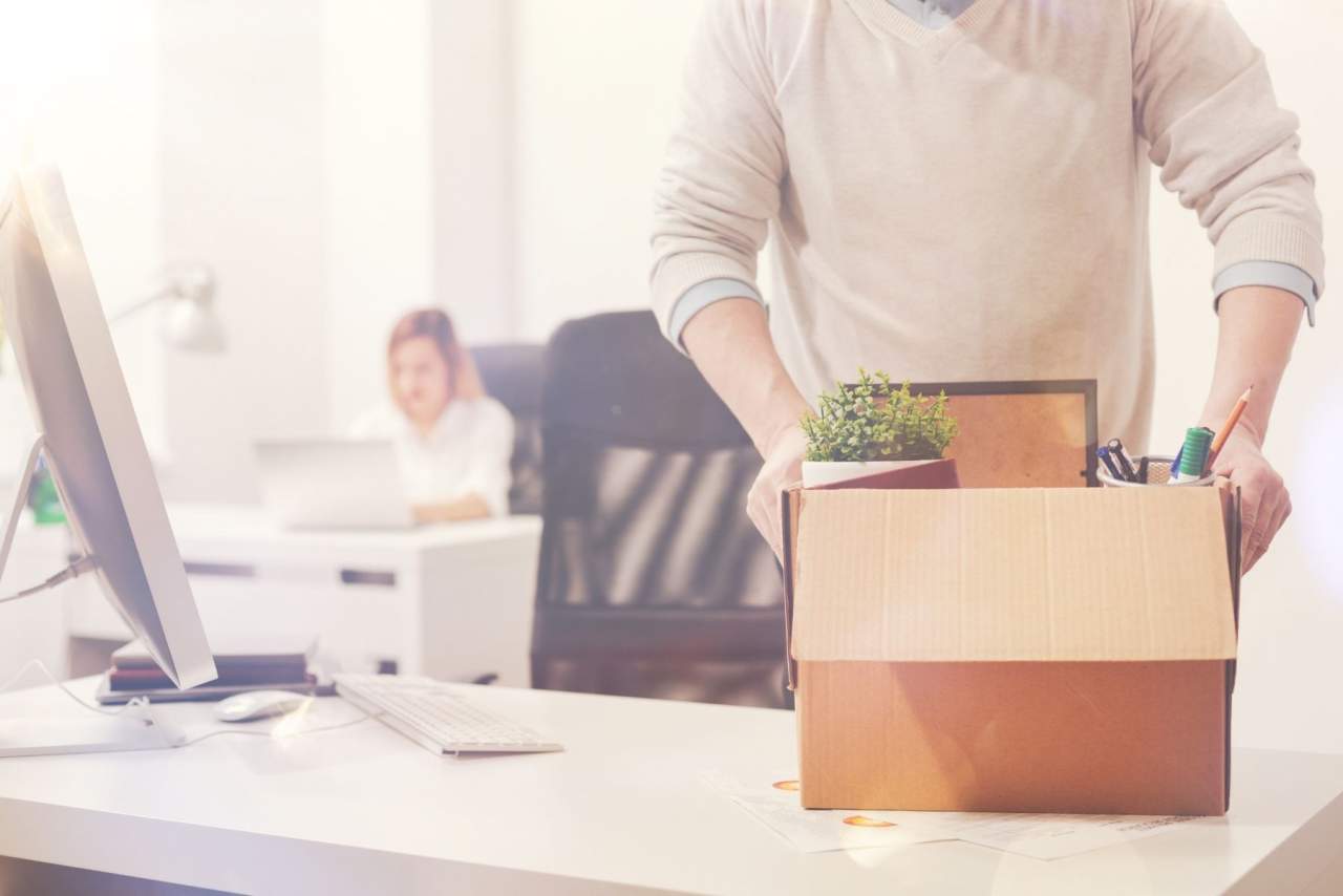 ¿Por qué cuesta dejar una relación o trabajo? Por Una vida feliz