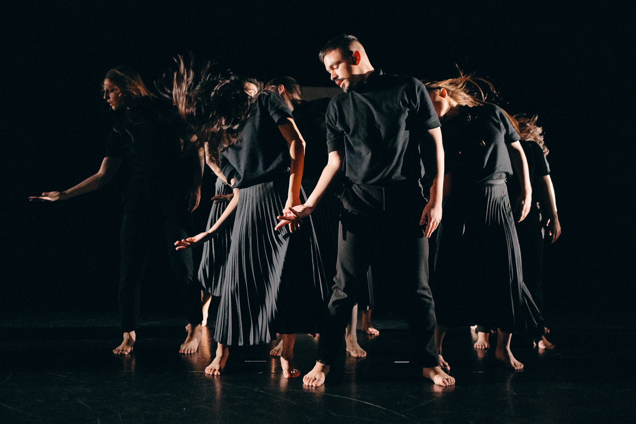 Los mejores profesionales para aprender danza se encuentran en The Place Dance Studio Madrid