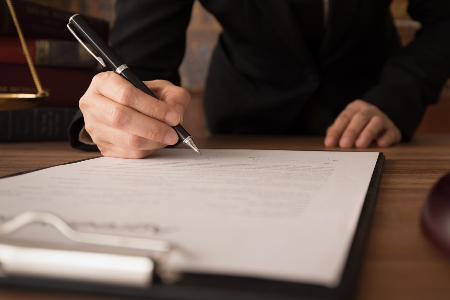 Hacer la liquidación de la sociedad de gananciales con el asesoramiento de Villaquiran Abogados