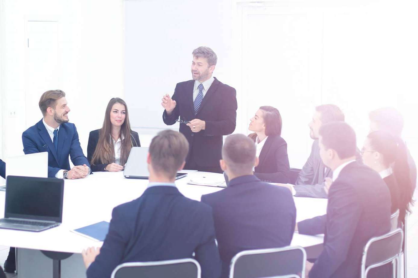 Potenciar el liderazgo generacional en las empresas con la experta Ana Sarmiento