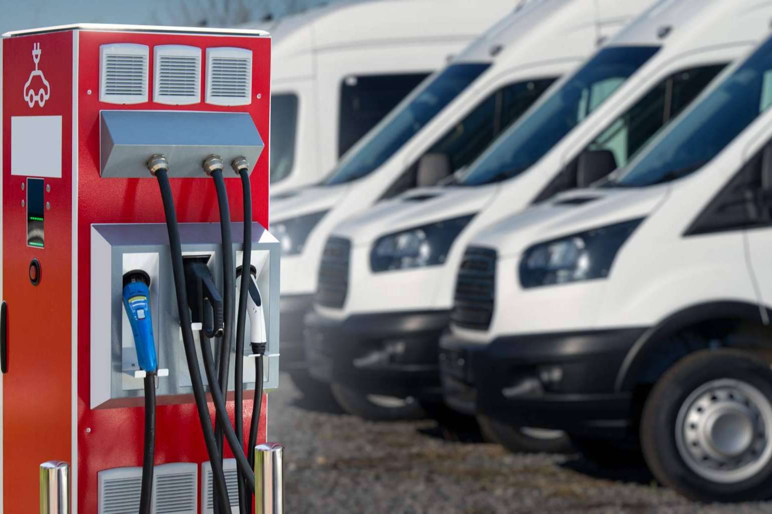 Qualys Logística Integral trabaja el transporte de paquetes mediante el uso de vehículos ecológicos