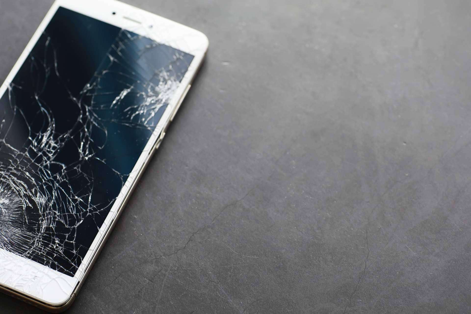 Repuestos Tic, especialistas en reparar iPhone de cualquier modelo y en la venta de repuestos iPhone