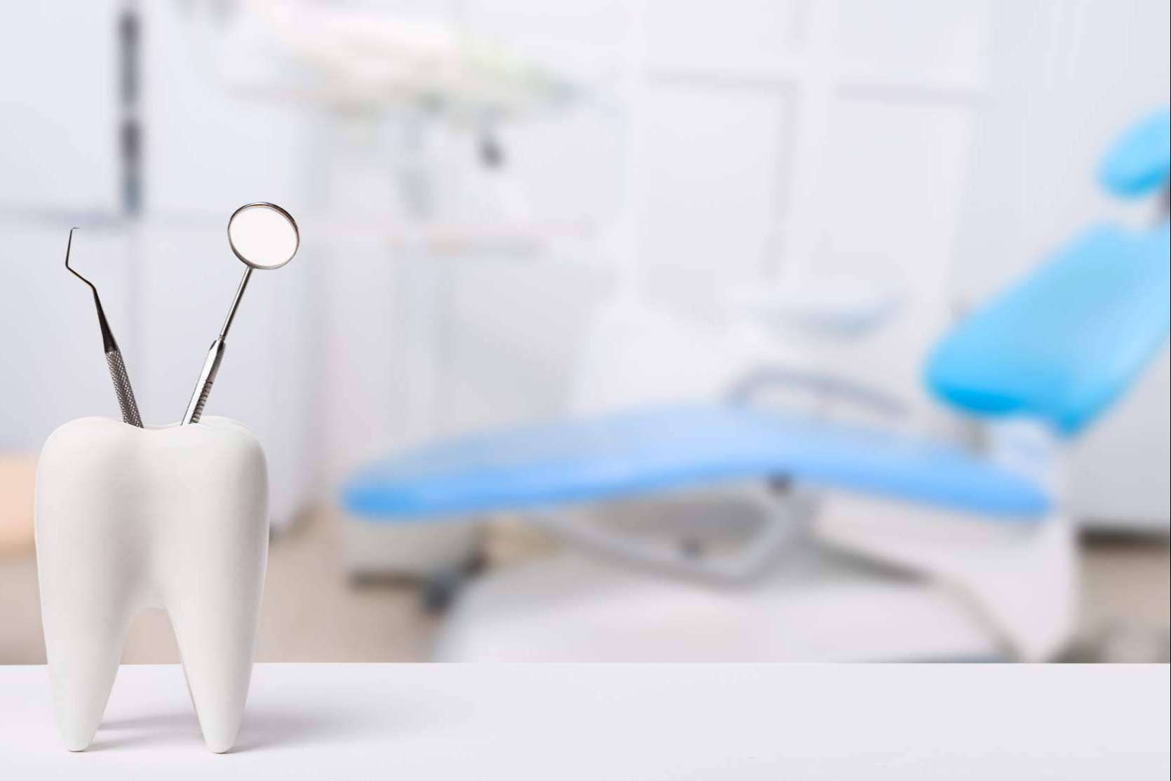 Clínica Sonrisas utiliza la tecnología del Plasma Rico en Factores de Crecimiento para garantizar una recuperación rápida y una ortodoncia efectiva