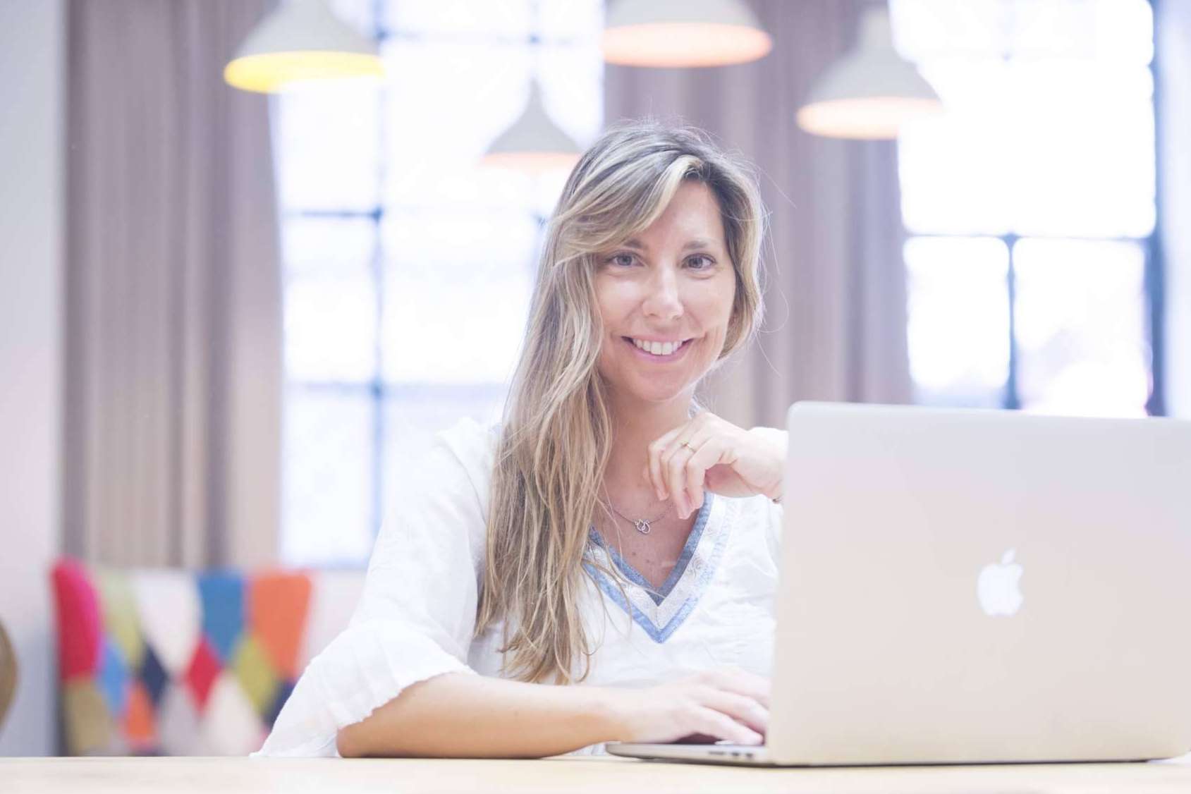 La experta en marketing digital Marta Basterra ayuda a las farmacias a aumentar su visibilidad mediante Instagram