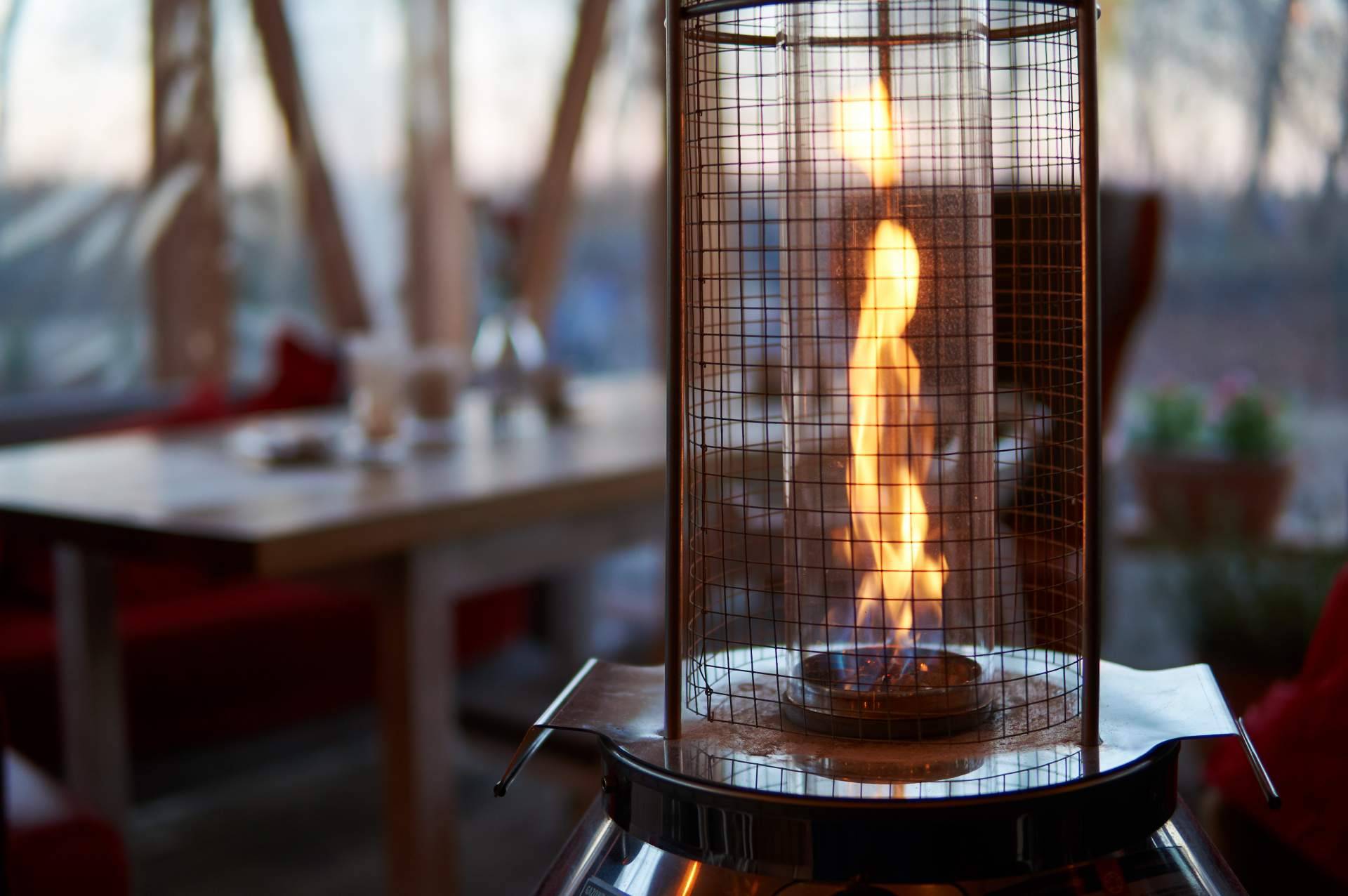 Disfrutar del terraceo en invierno en Madrid en el bar La Mentirosa