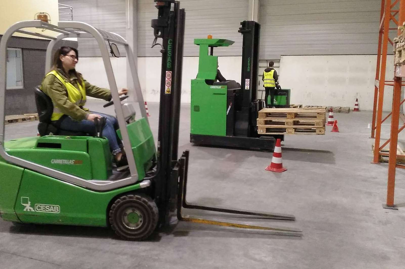 La importancia, según Fadecom, de contar con las bonificaciones de la Fundae para formar a los empleados