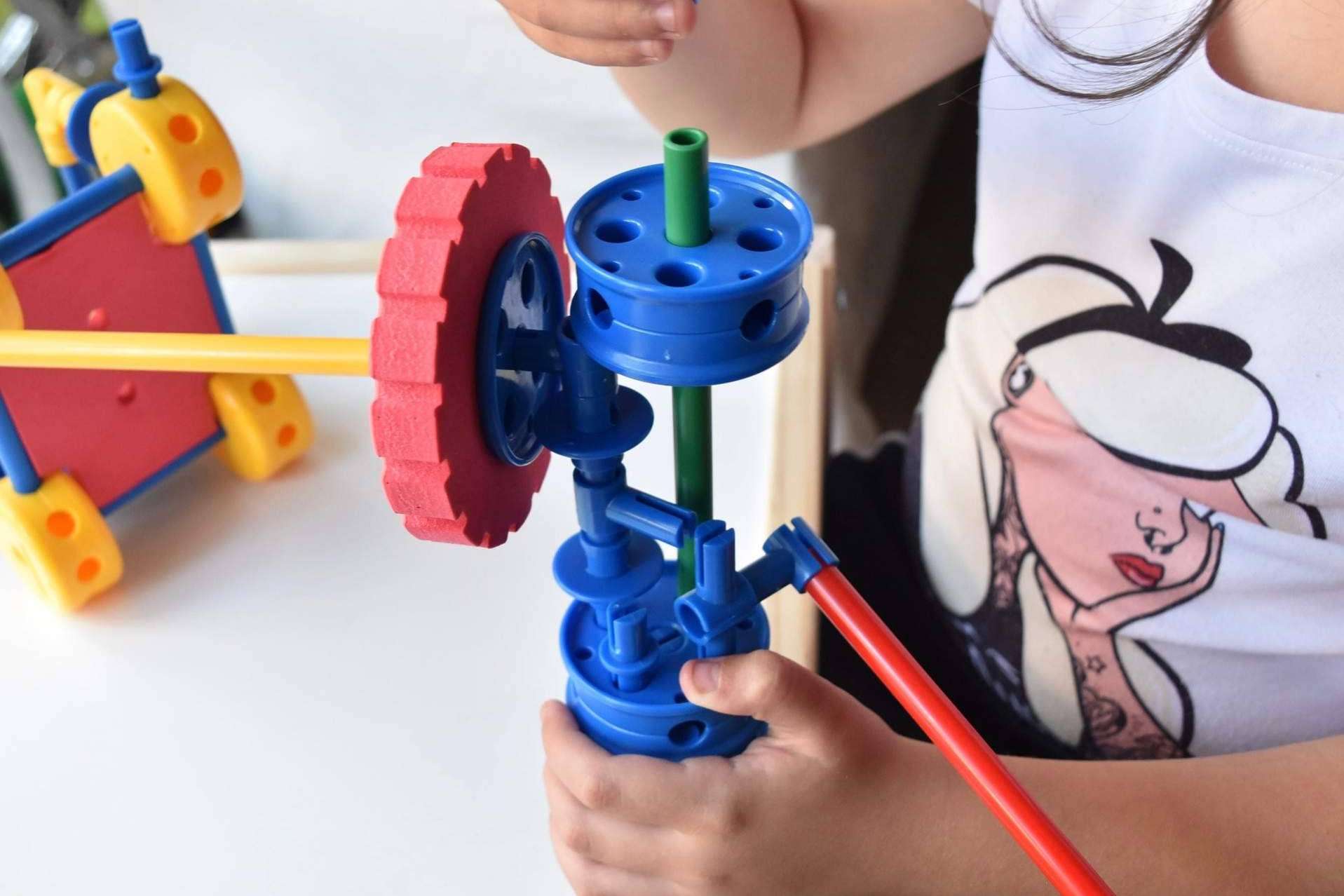 Juguetes de construcción que marcan la diferencia en el desarrollo de la inteligencia y la creatividad, Broks