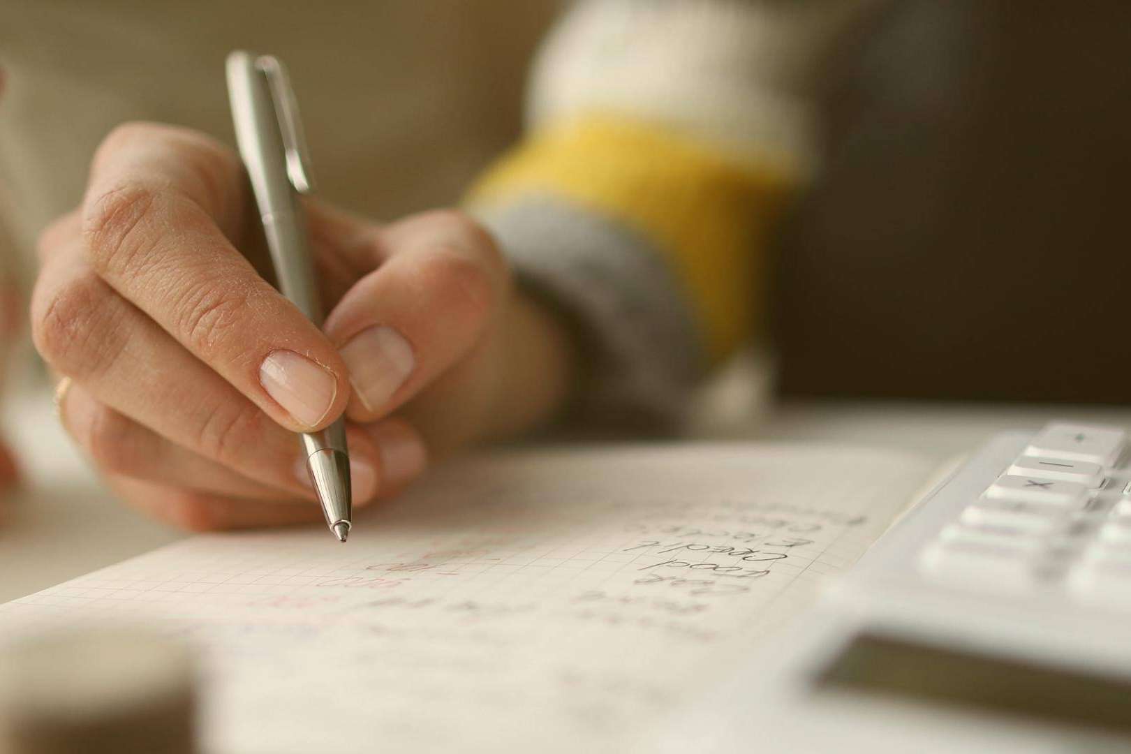 ¿Qué es el índice de salud financiera y por qué es importante calcularlo?