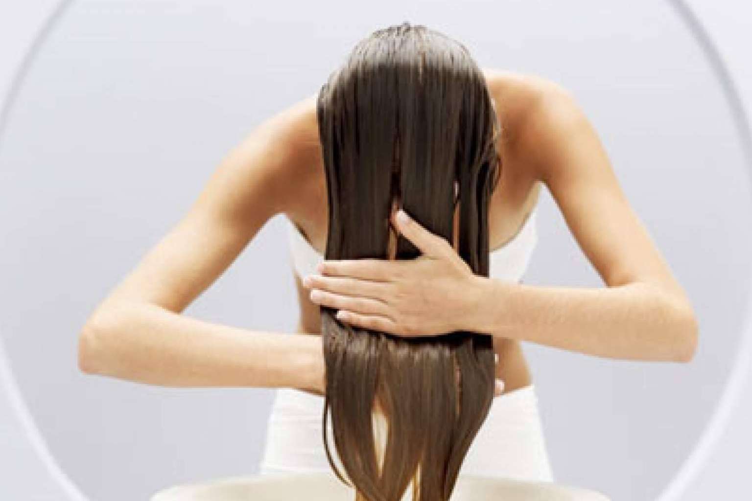 Toni & Guy plantean los acondicionadores leave in como la solución para el cabello seco y encrespado
