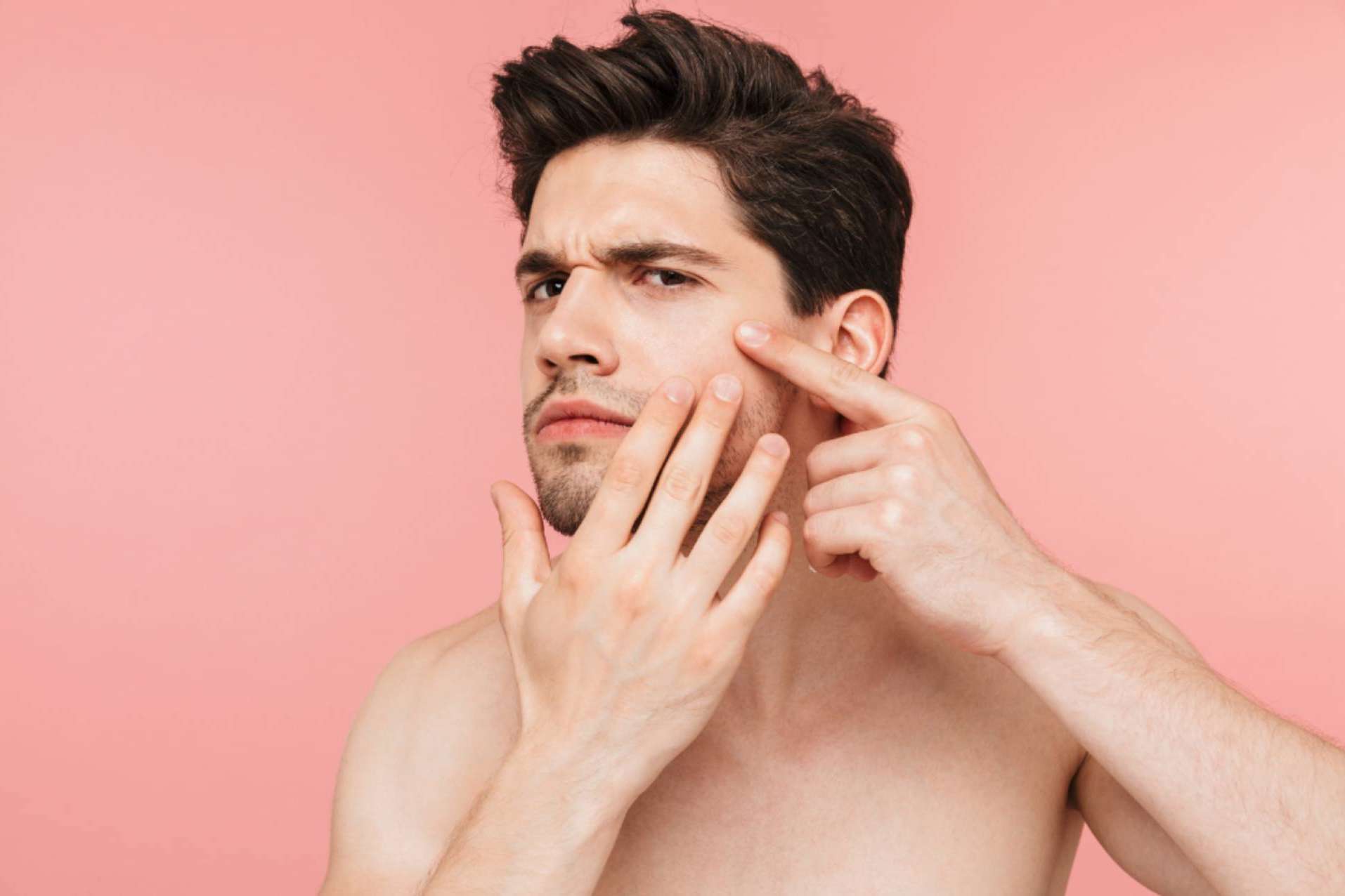 ¿Cuáles son los beneficios del tratamiento contra el acné de Bėyo Beauty?