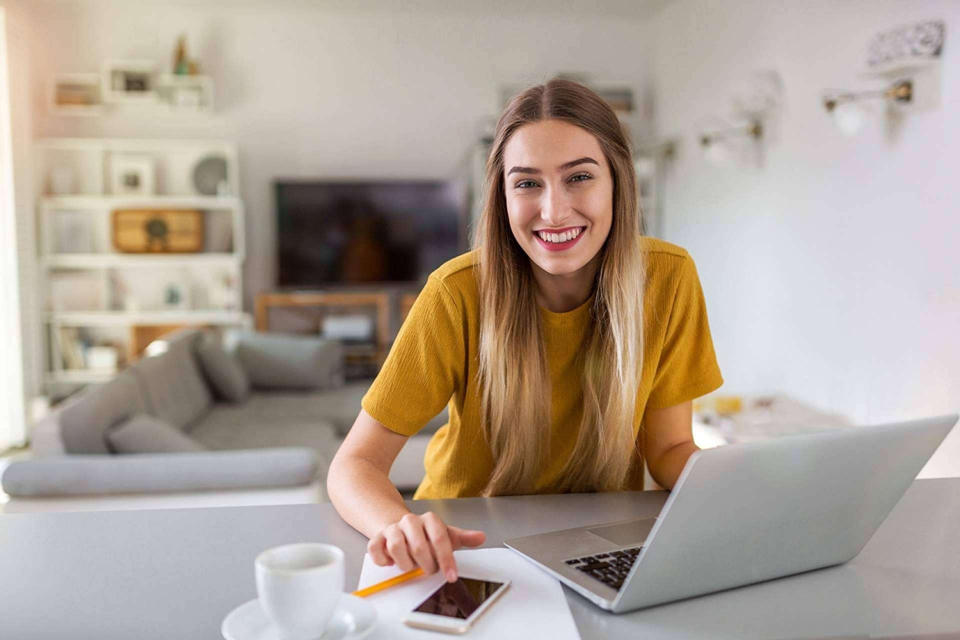 Compañías y empleados más felices gracias al teletrabajo, por DeskTime