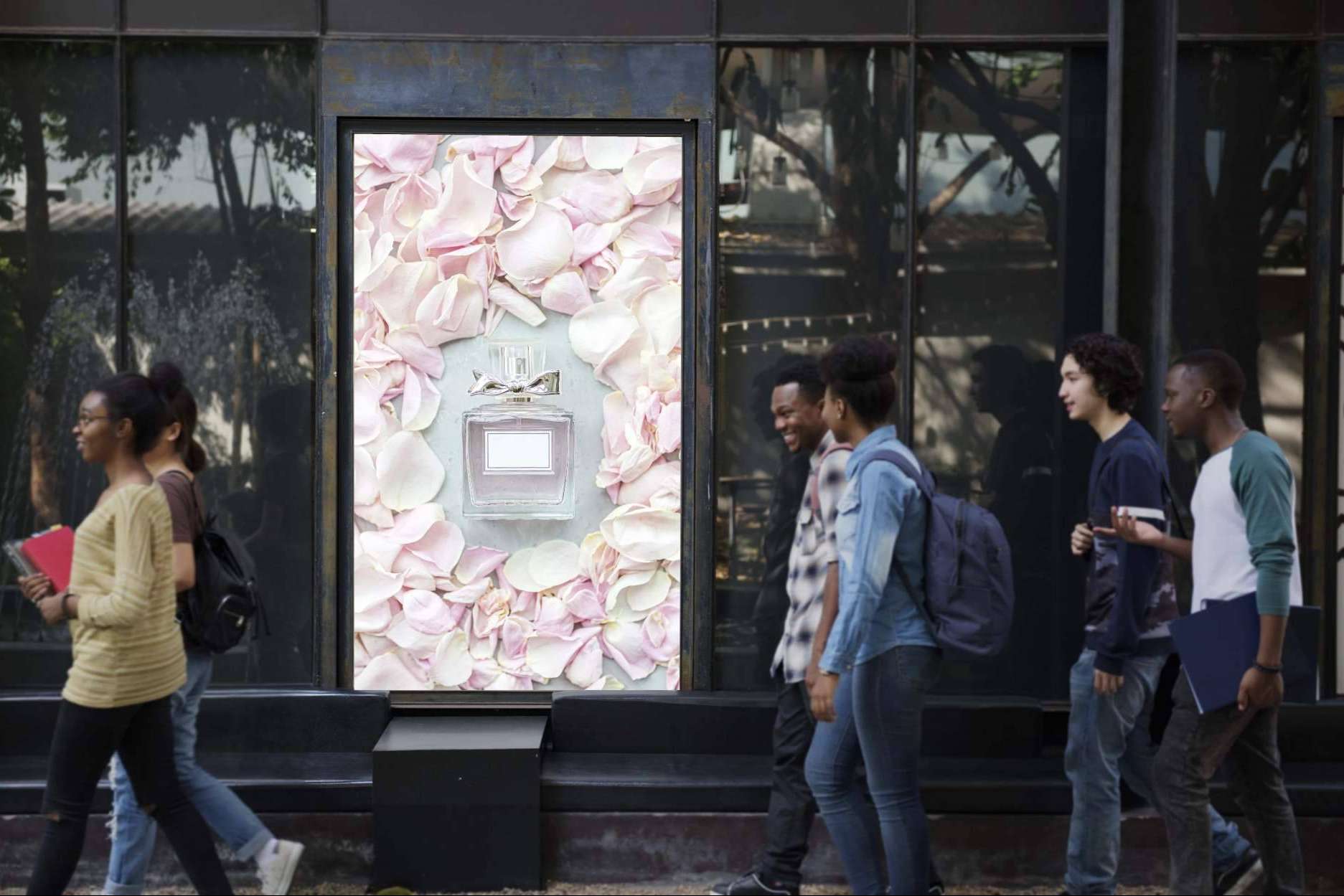 Poner pantallas de cartelería digital en un negocio o empresa