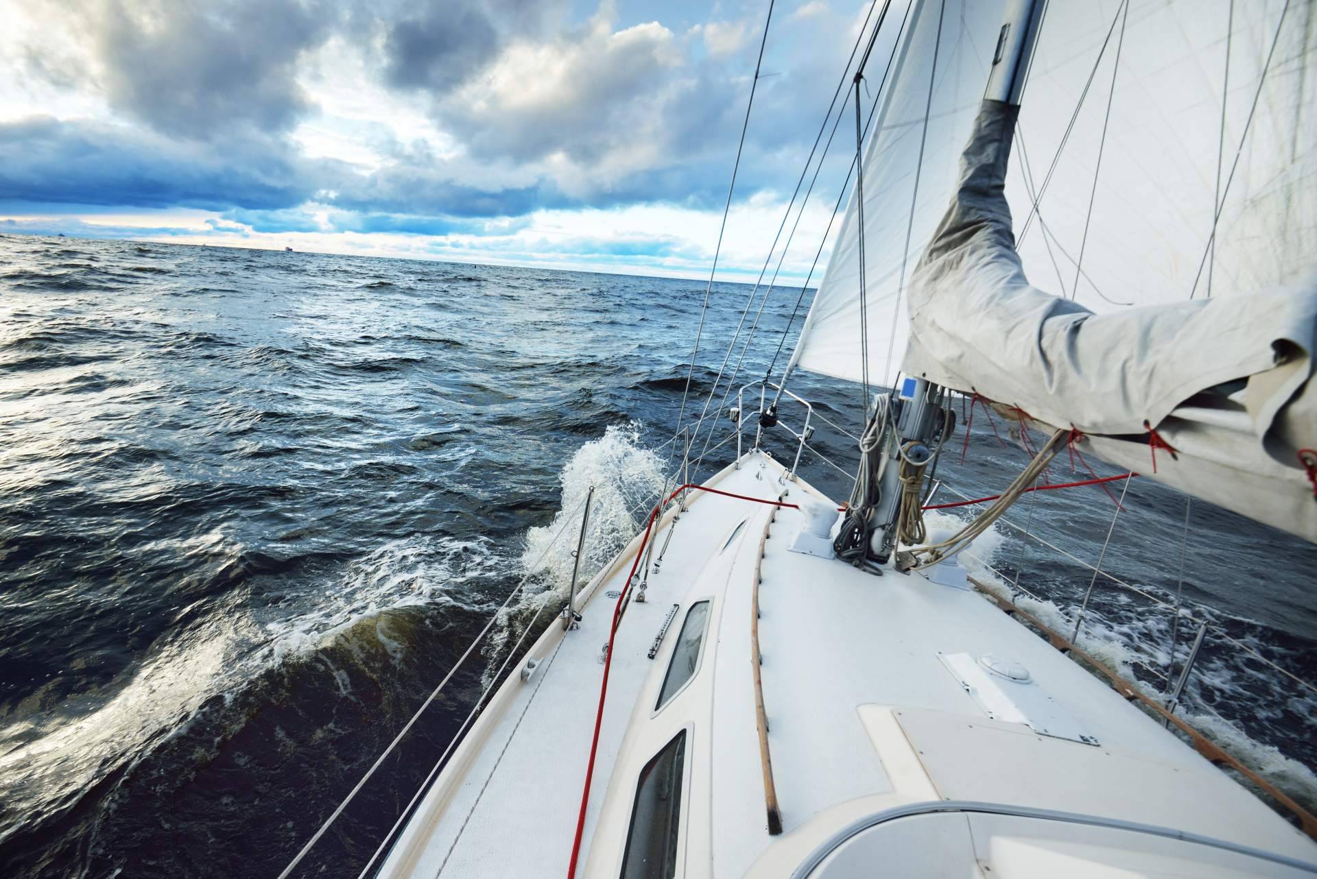 Conseguir el título de patrón de barco de la mano de la Academia Náutica Marinos?
