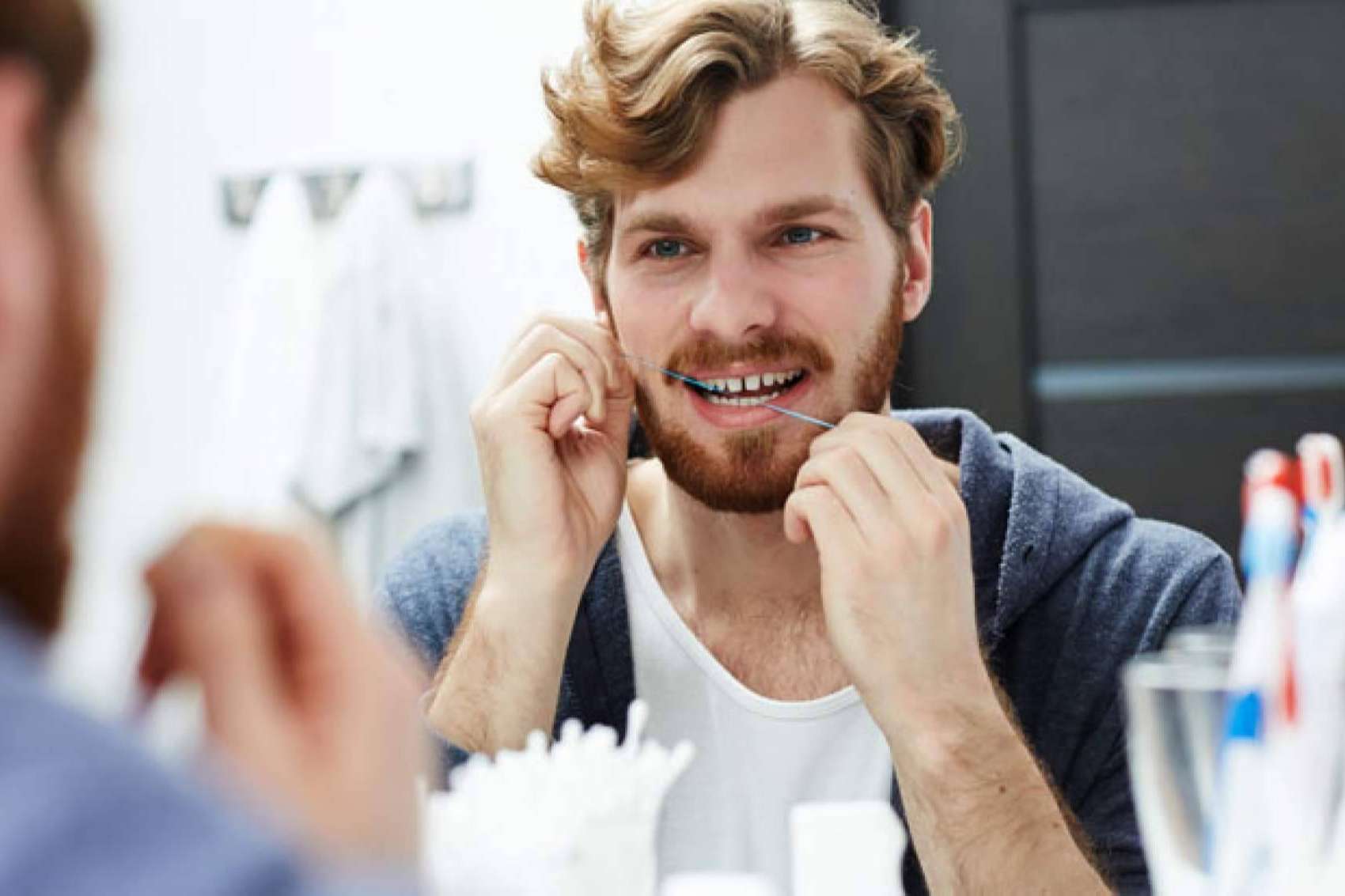 El equipo especializado en periodoncia de la Clínica Sanzmar