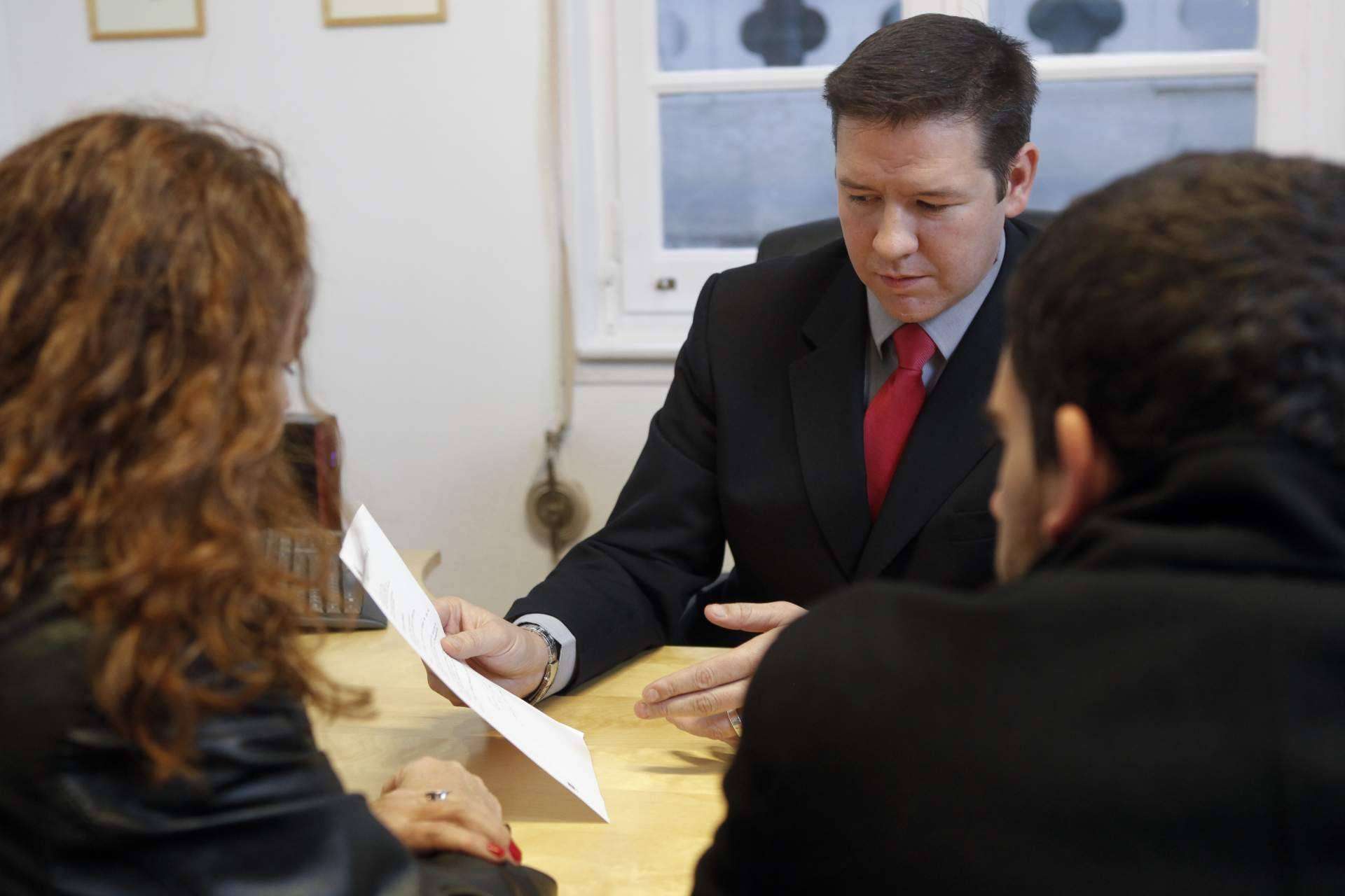 Es imprescindible contar con una defensa especializada en el procedimiento penal, por el bufete Sanz Cabrejas