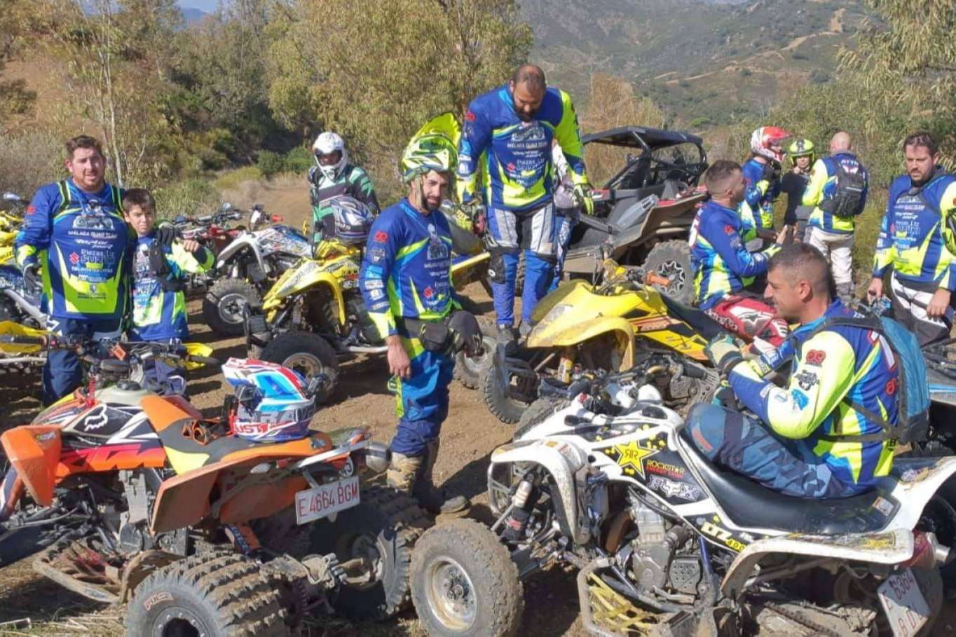 Camiseta offroad microperforada en ADHESIVOSEMBARRADOS