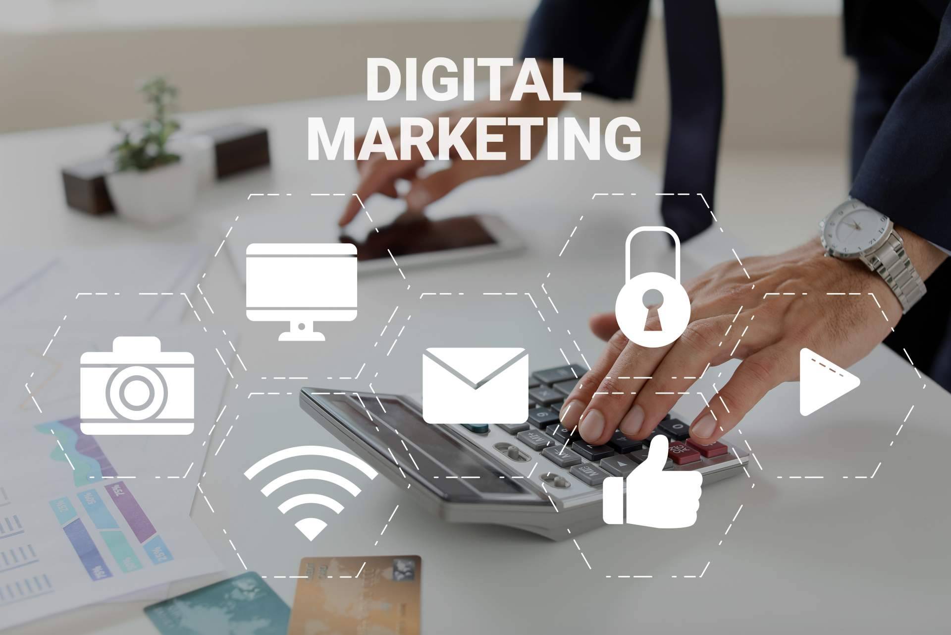 La agencia de marketing española Comunicare trabaja por horas para ser 100 % transparentes