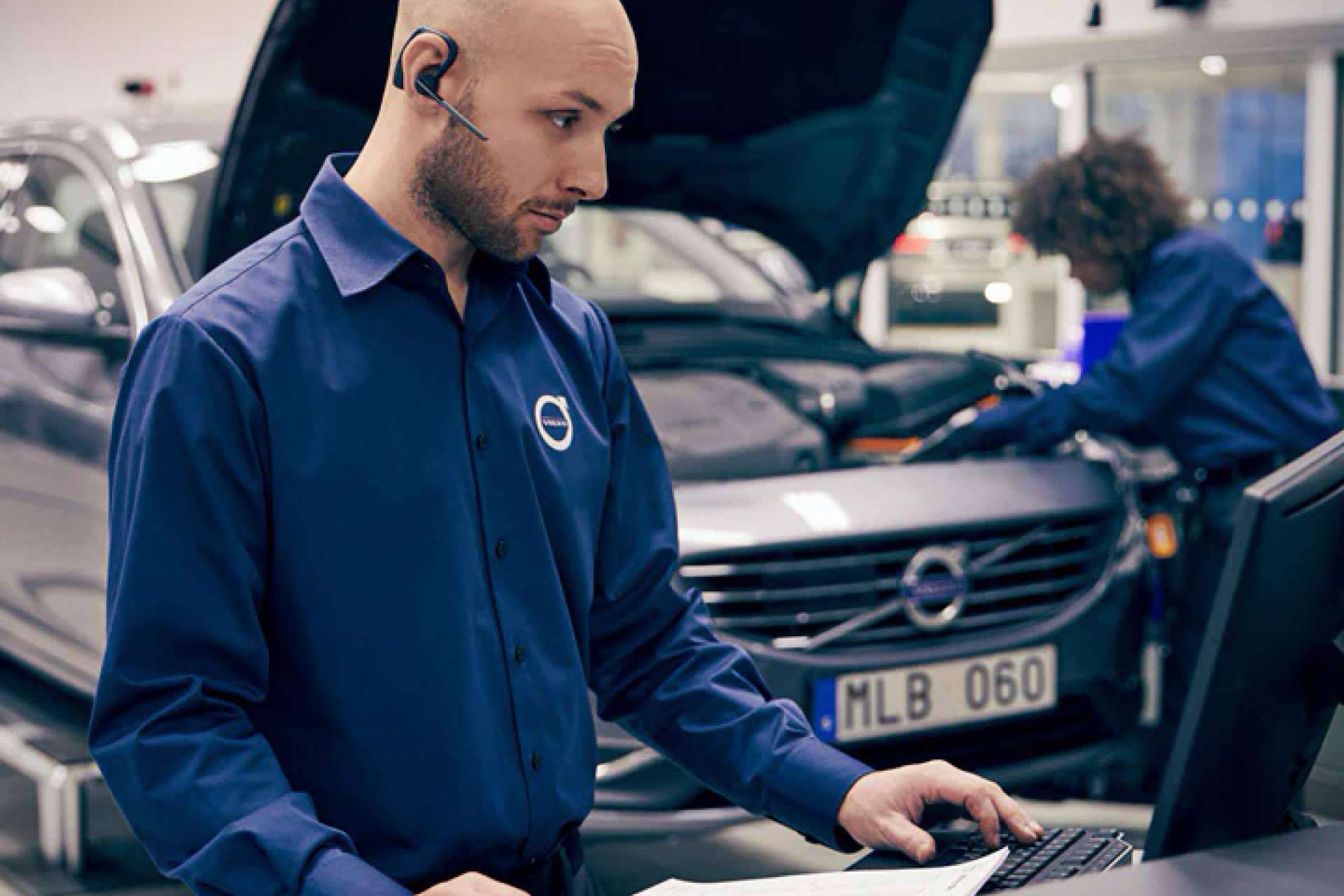 Volvo Car Llemosa de Lleida recalca la importancia de llevar un vehículo a un taller oficial de la misma marca