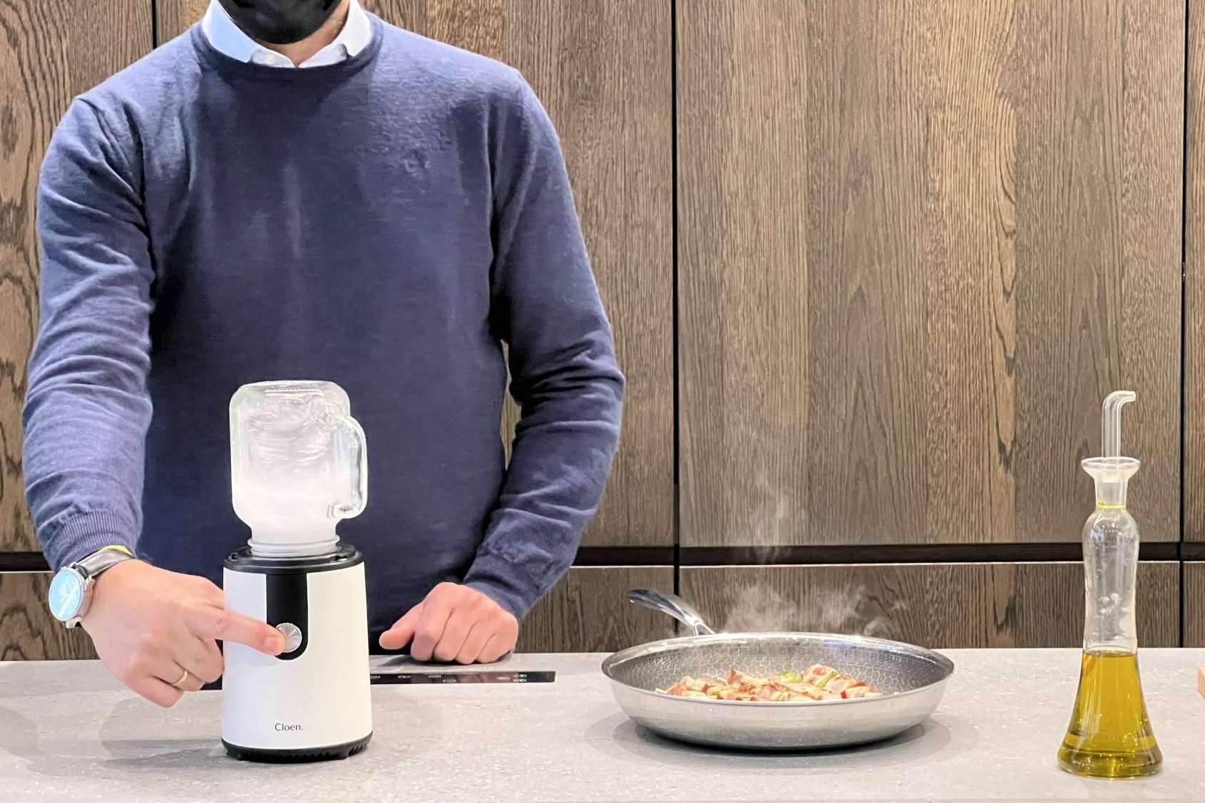 Cloen, la cocina invisible que además transmite electricidad inalámbrica