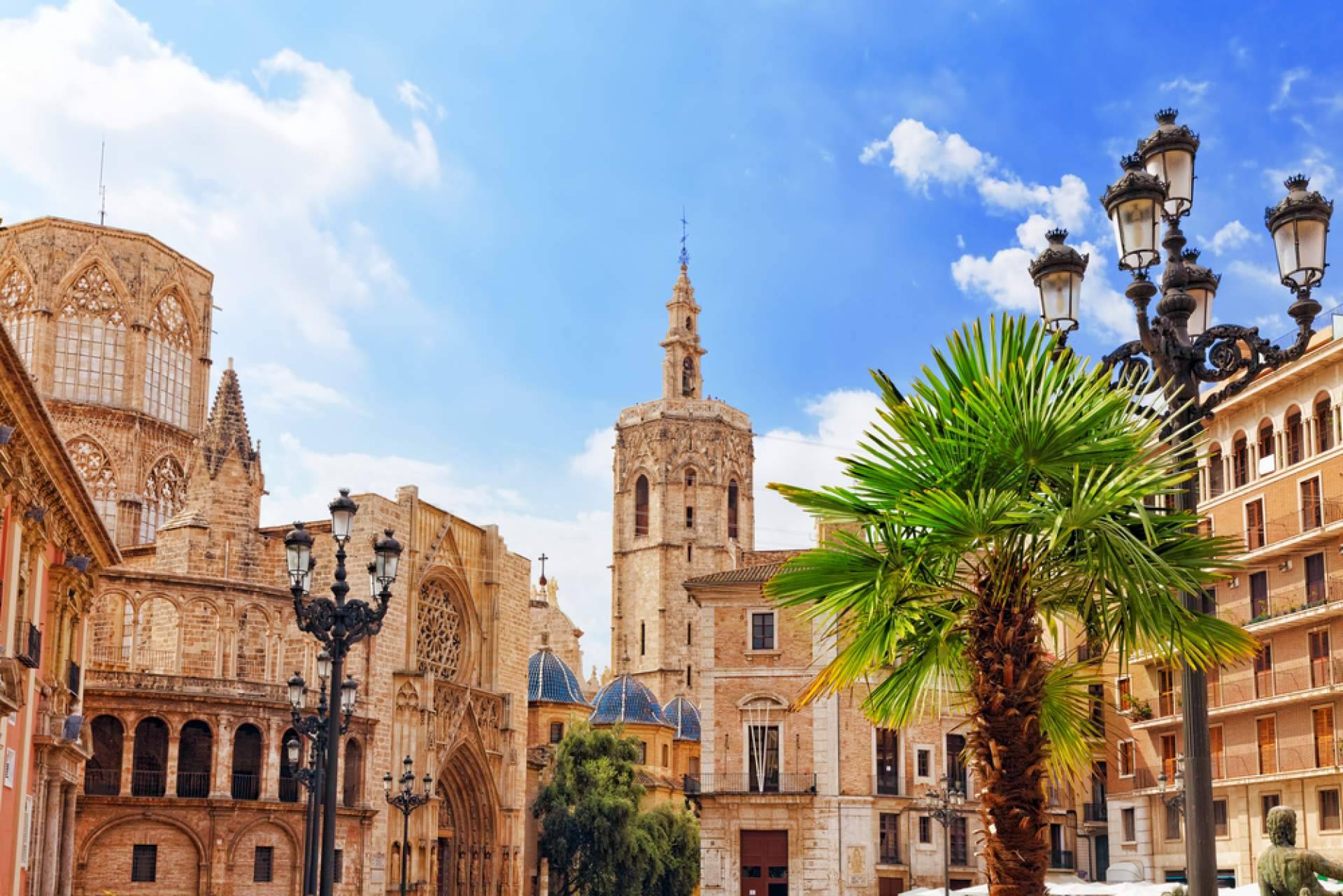 ¿Qué ventajas tiene la inversión inmobiliaria en Valencia?, por Cuenca & Mirasol