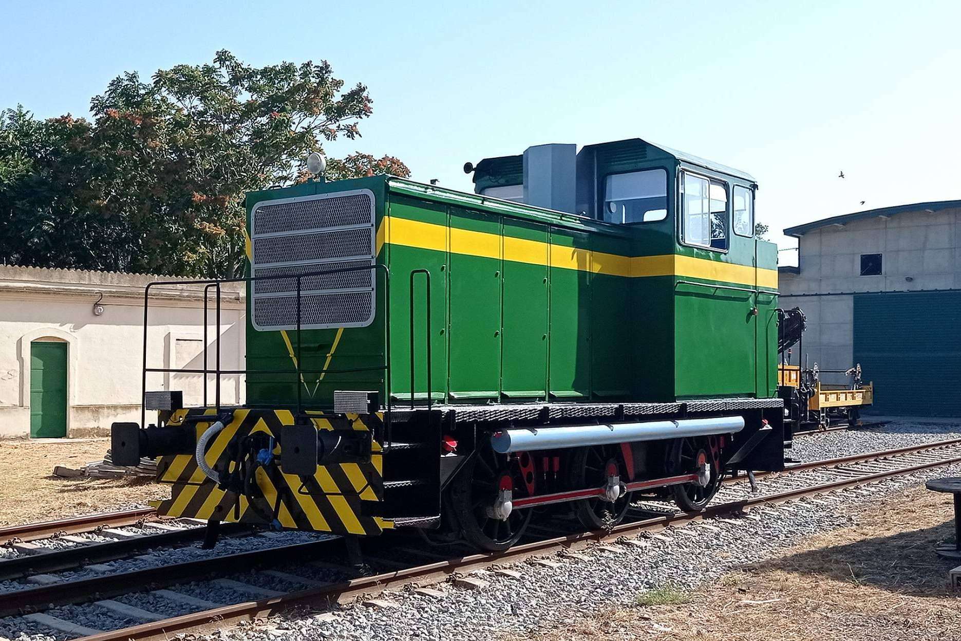 La Fundación del Patrimonio Ferroviario restaura una histórica locomotora de RENFE