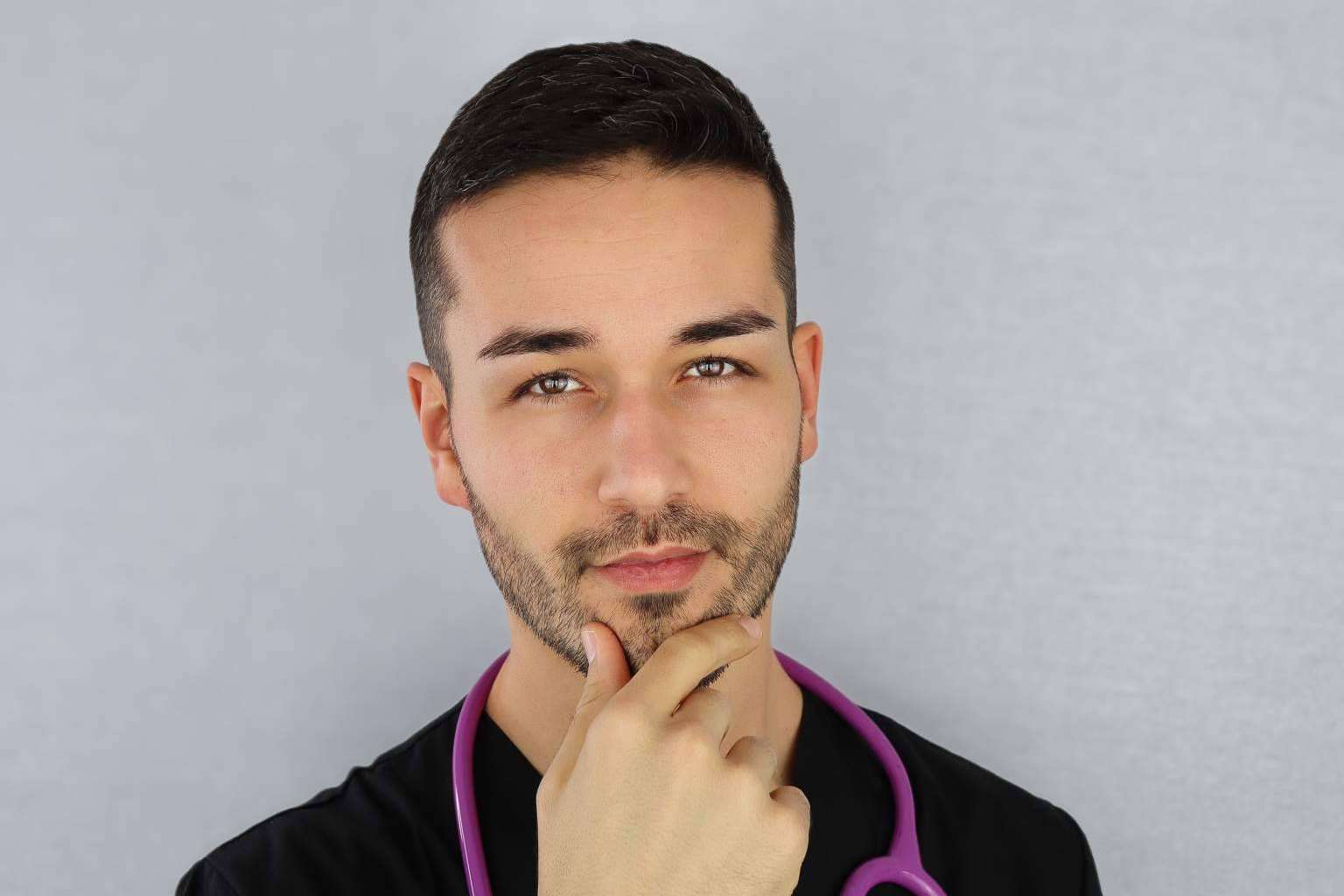 Uno de los influencers sanitarios mejor valorados, Carlos Pulito González