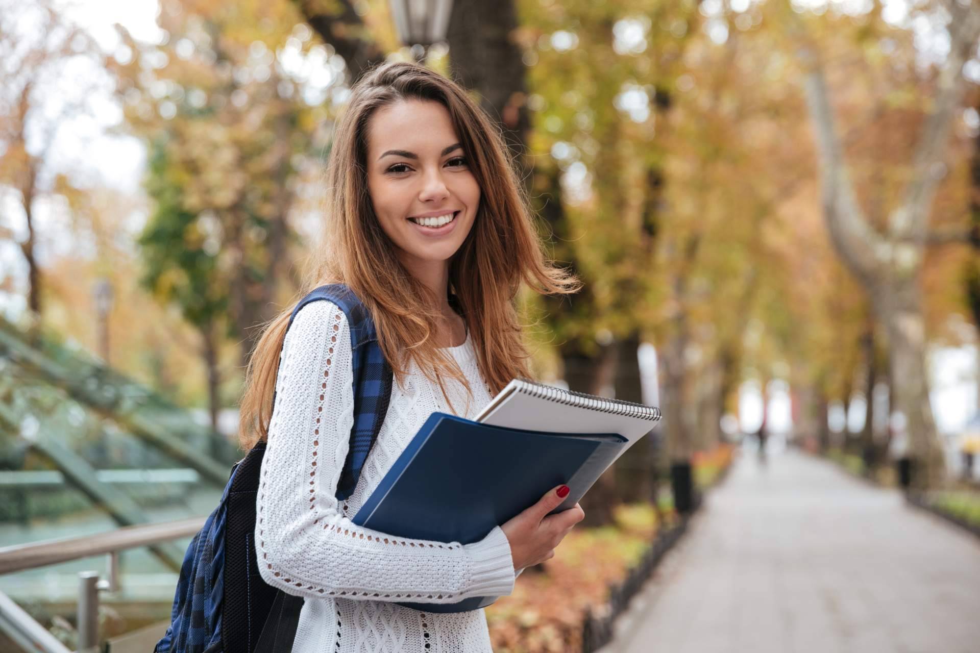 Por qué es el mejor momento para opositar, miles de plazas y preparación asequible