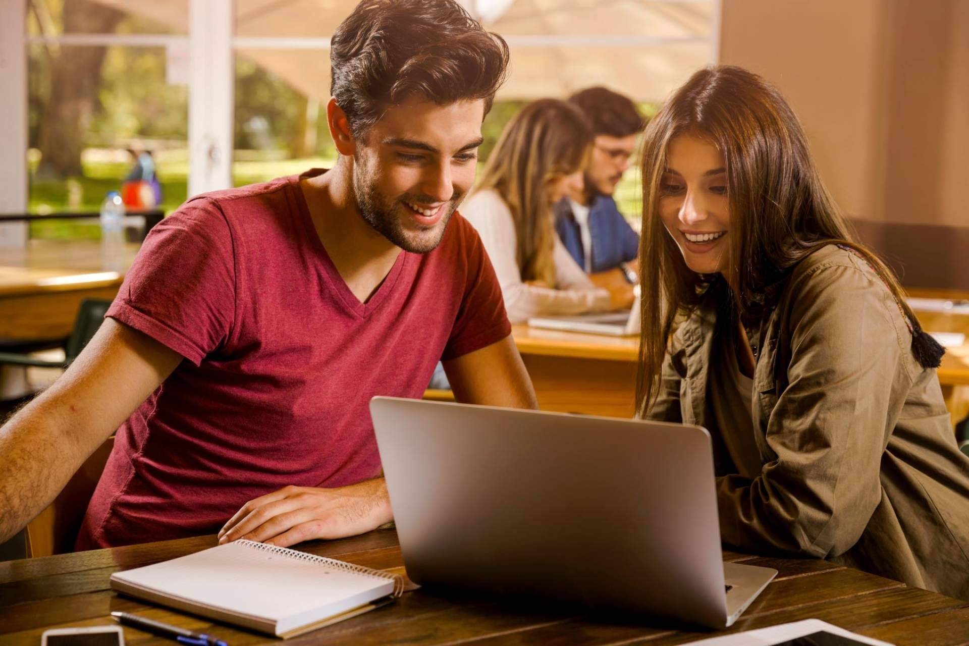 Los 5 pasos para ser un gran estudiante universitario