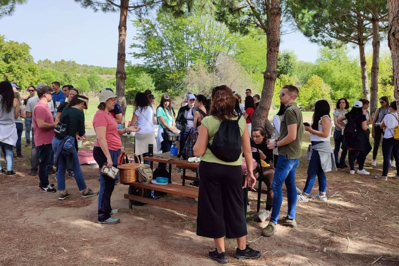 Obsequiar felicidad y naturaleza de la mano de la Escuela de Actividades Naturales