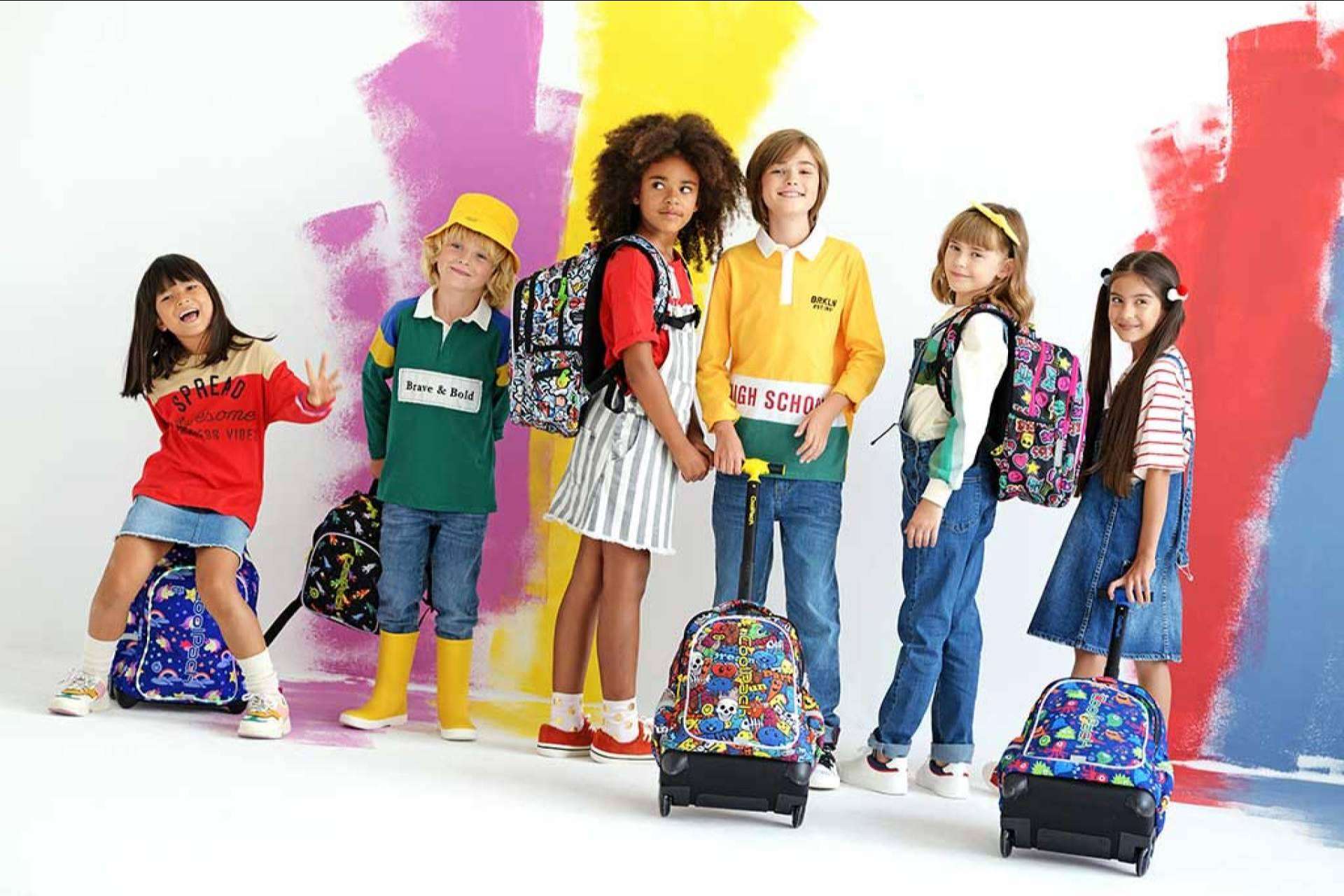 CoolPack pone a disposición mochilas LED que ofrecen diversión y seguridad