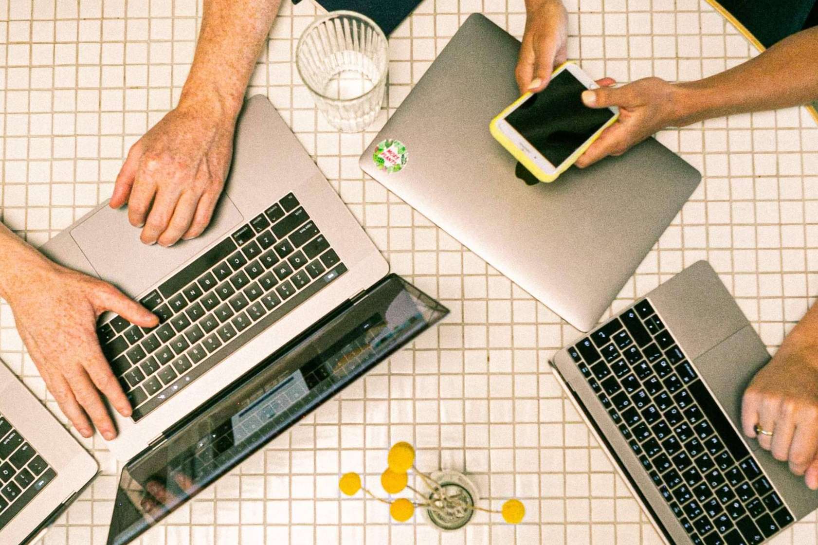 ¿Por qué es importante la digitalización de webs y tiendas online?