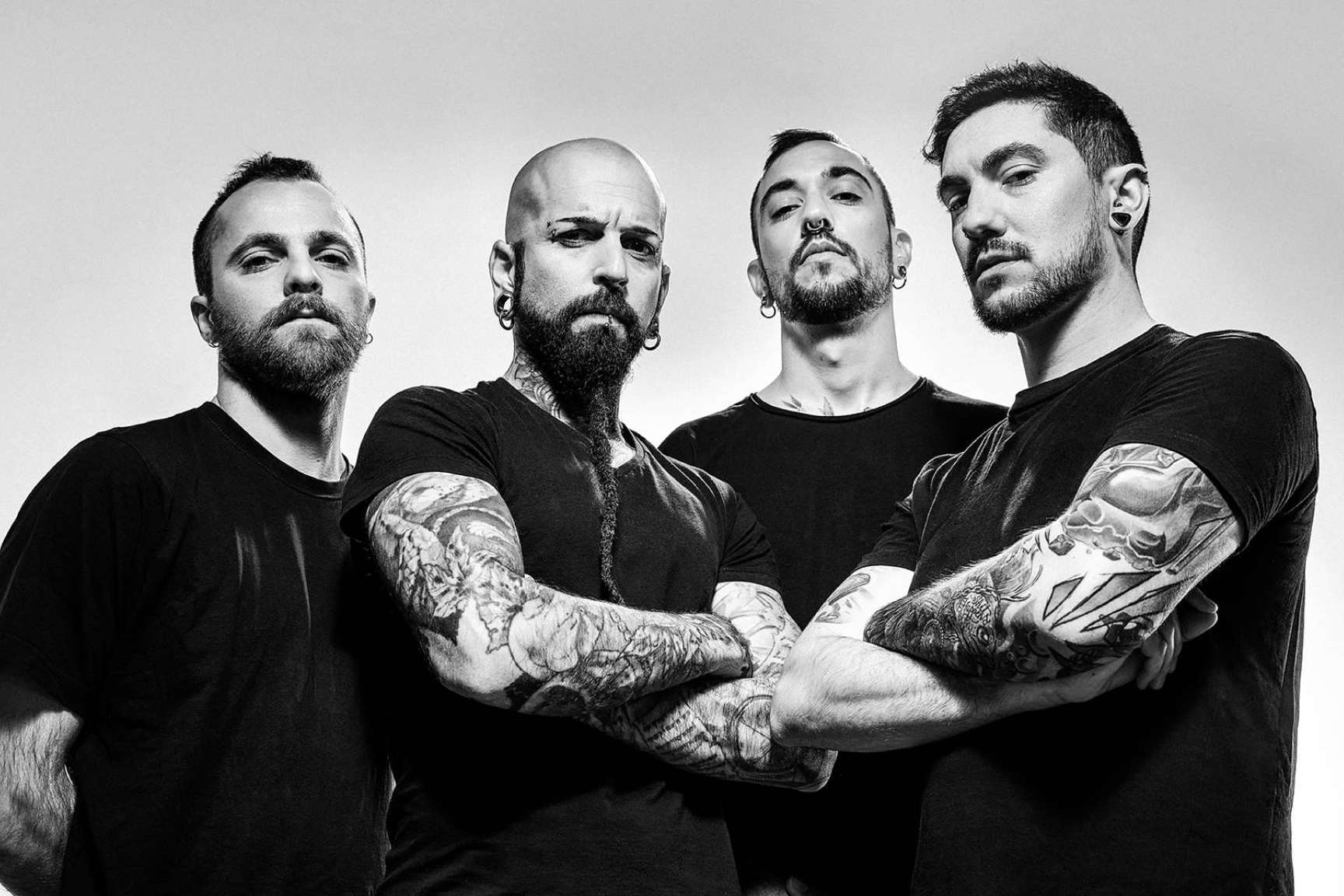 ¿Cómo cuidar de un piercing? Los profesionales de La Piratería Tattoo Valencia lo explican