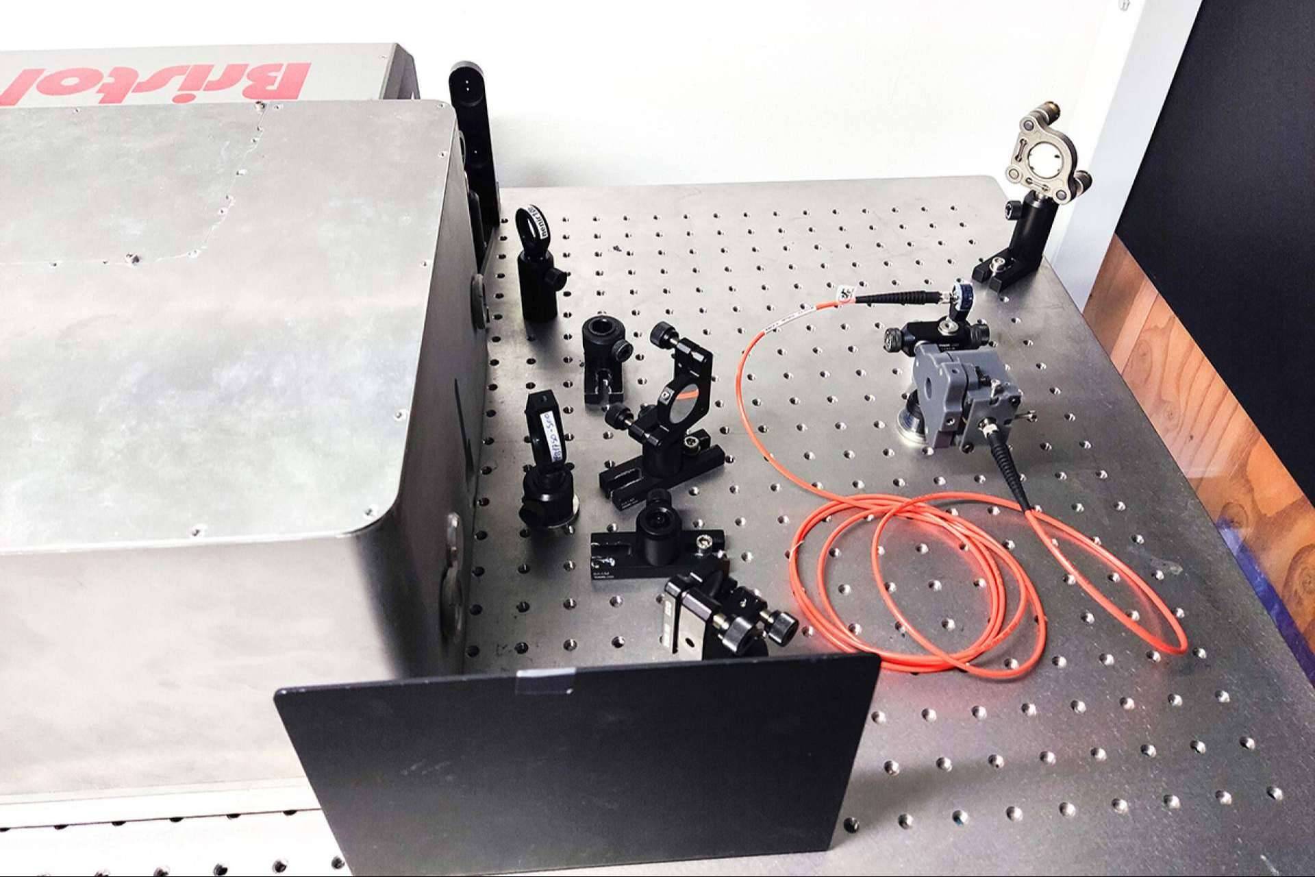 Sensor óptico para diagnosticar cáncer de piel en tiempo real y de forma no invasiva