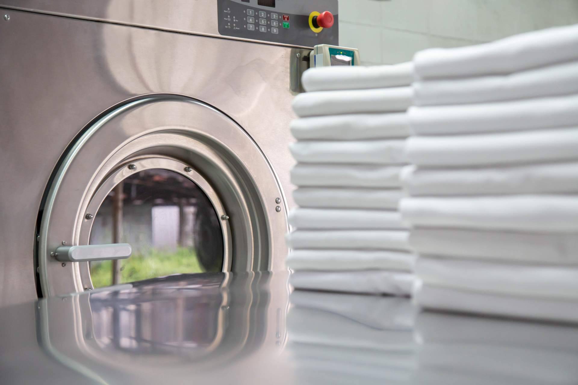 El lavado de ropa en temporada alta  simplificado para la hostelería y la restauración con Washrocks
