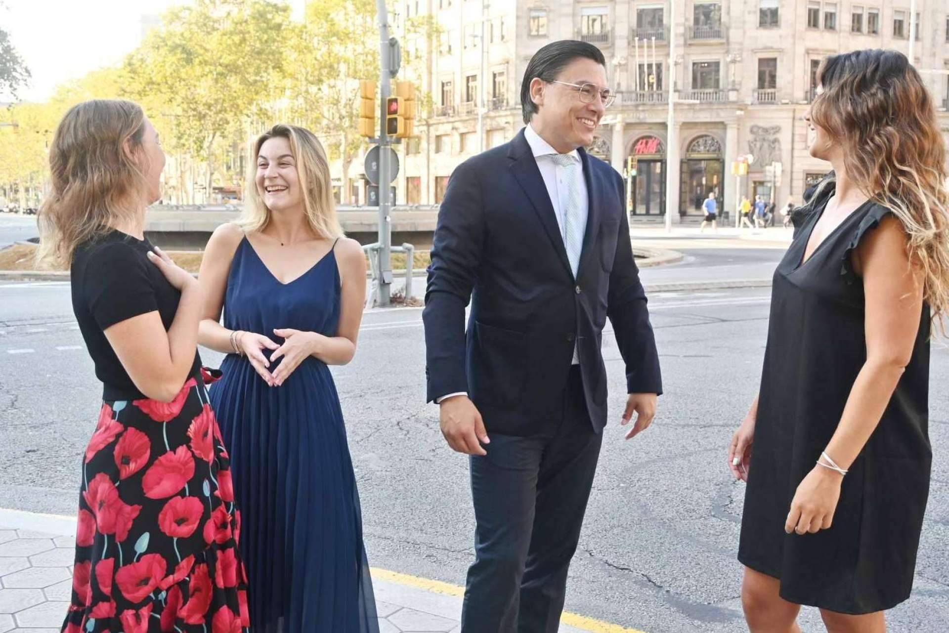 Asesoramiento a clientes extranjeros y españoles para vender o comprar propiedades, de la mano de Gimbrere Legal
