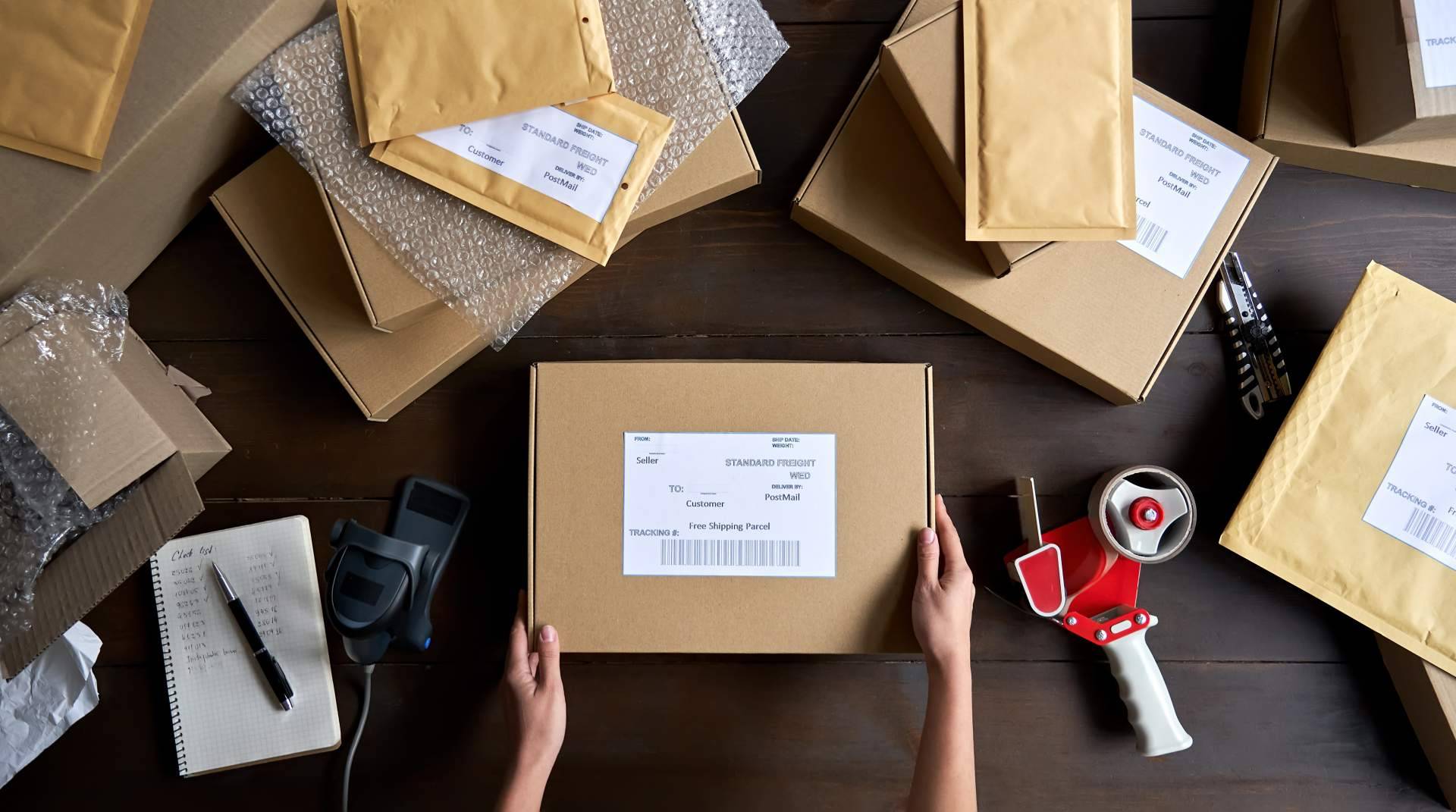 InPost se pasa a los envíos sin etiquetas para ahorrar papel y reducir las emisiones de CO2