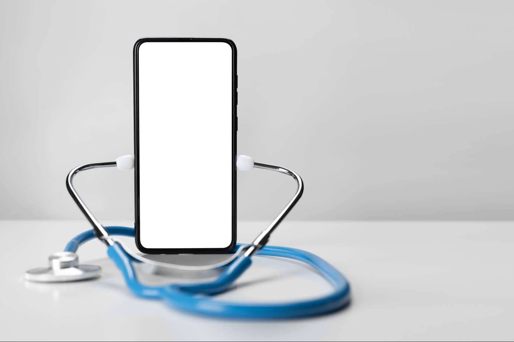 Contratar un seguro de salud Adeslas con Paradigma XIII Mediación