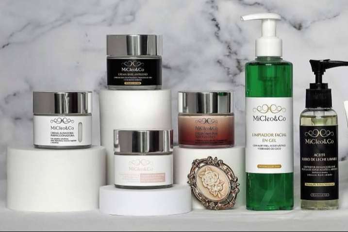 Tratamiento skincare con despigmentante facial para después del verano