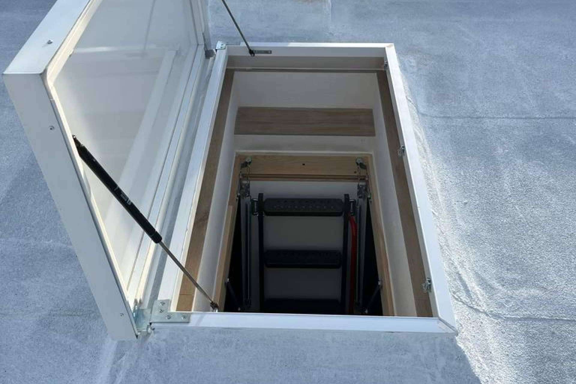 Claraboyas Matilla dispone de un amplio catálogo de trampillas de acceso