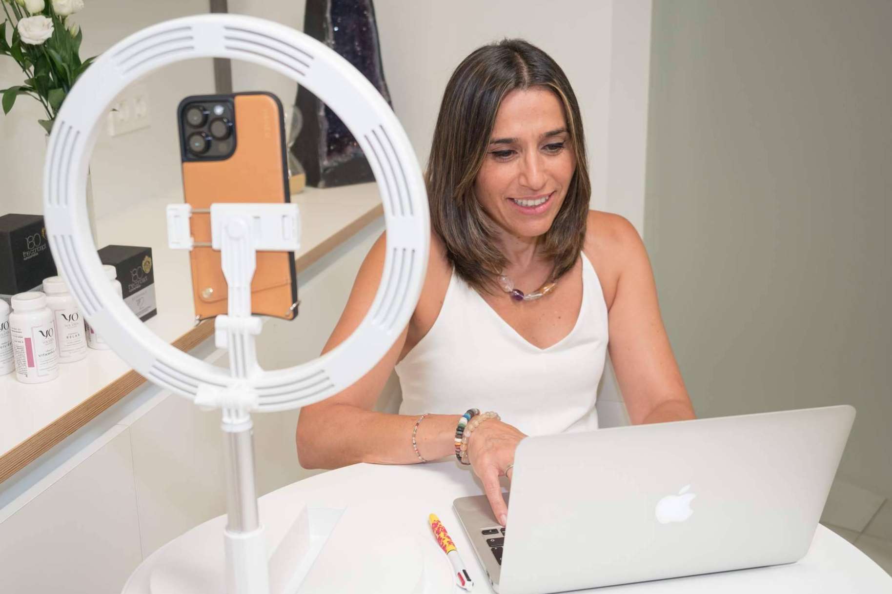 África, la clínica de belleza con un diagnóstico de piel online
