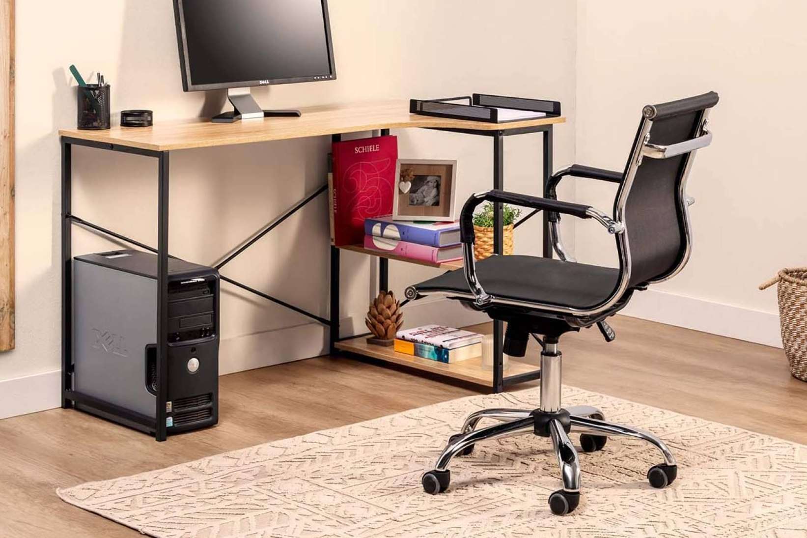 Las mesas y escritorios baratos de Top Mueble son ideales para teletrabajar