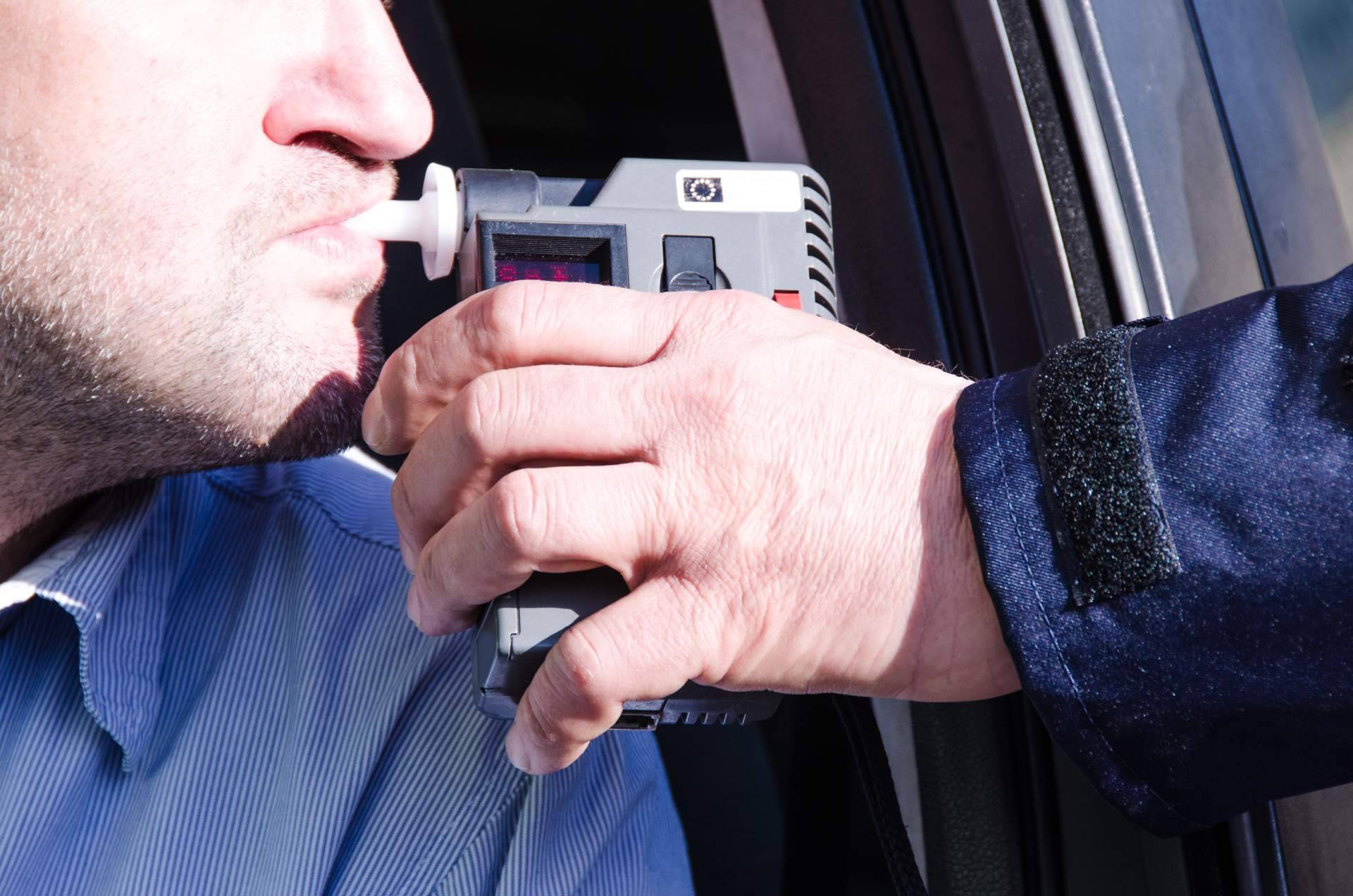 ¿Cómo recuperar los puntos del carnet en Alcalá de Henares?