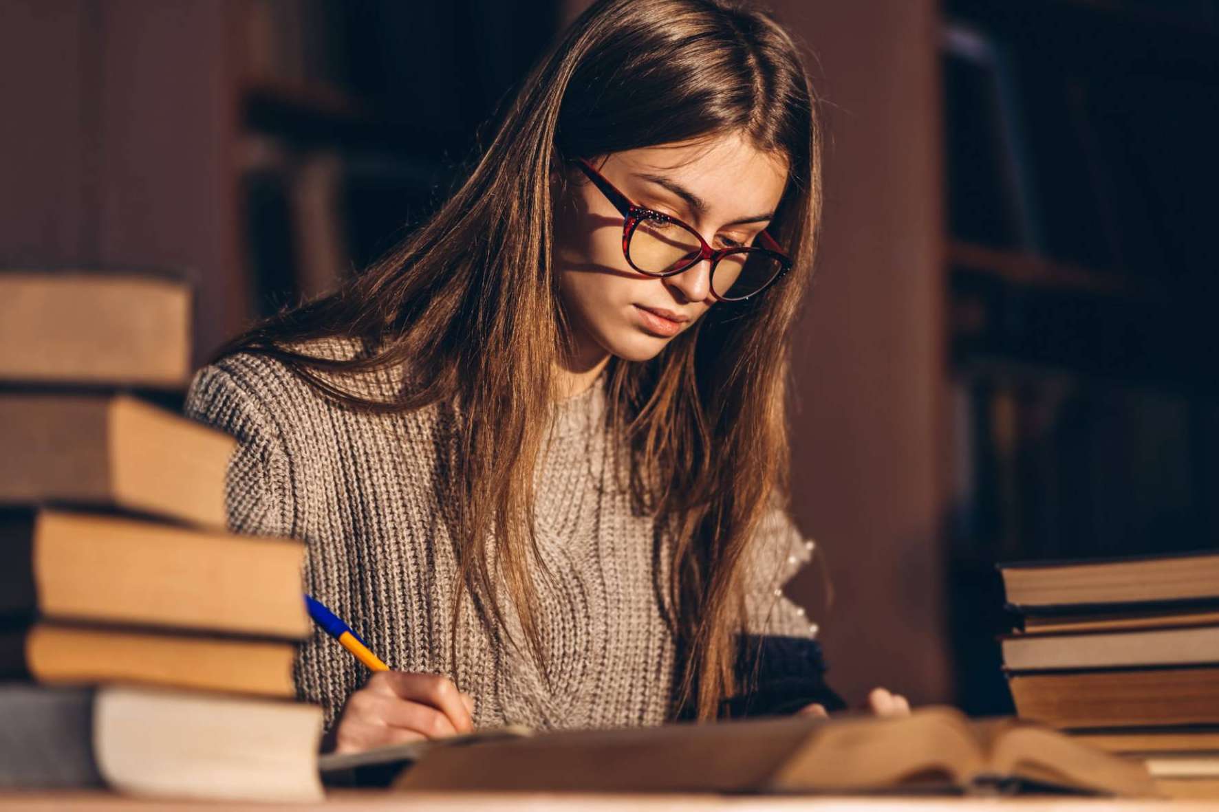 Inteligencia Opositora impulsa un innovador entrenamiento mental para opositores a notarías
