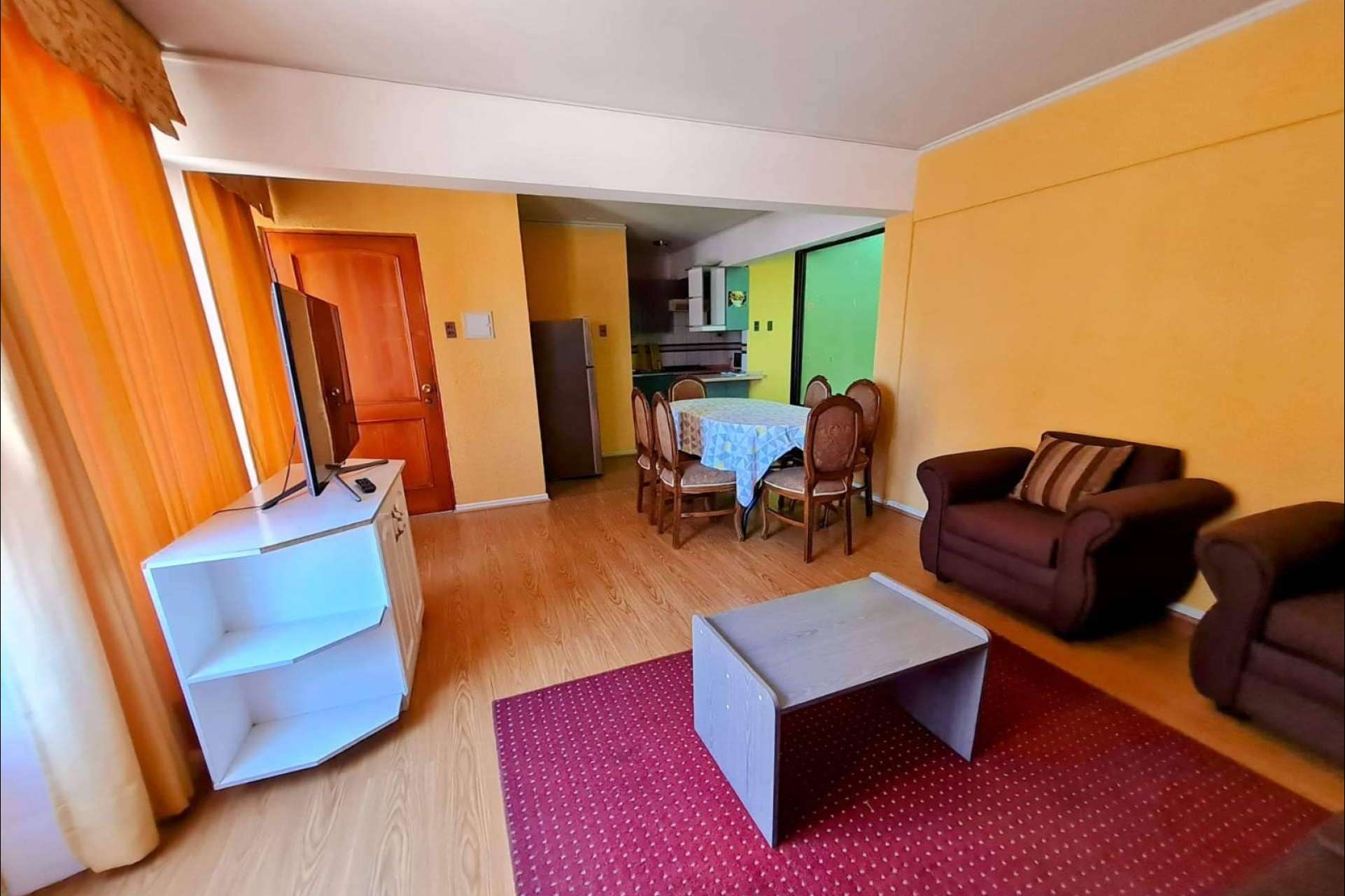 El Hotel Antofagasta Centro ofrece un alojamiento completo y cercano en la ciudad