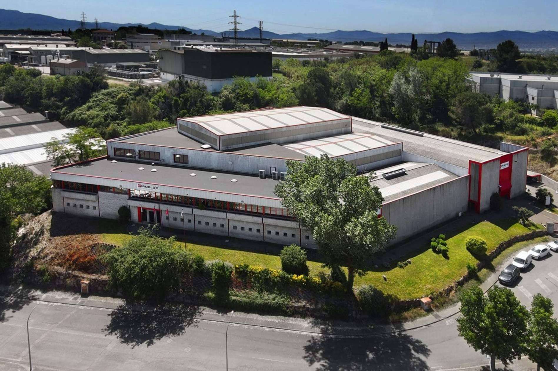 Pirobloc y Suncom unen fuerzas para impulsar la sostenibilidad energética con soluciones térmicas avanzadas