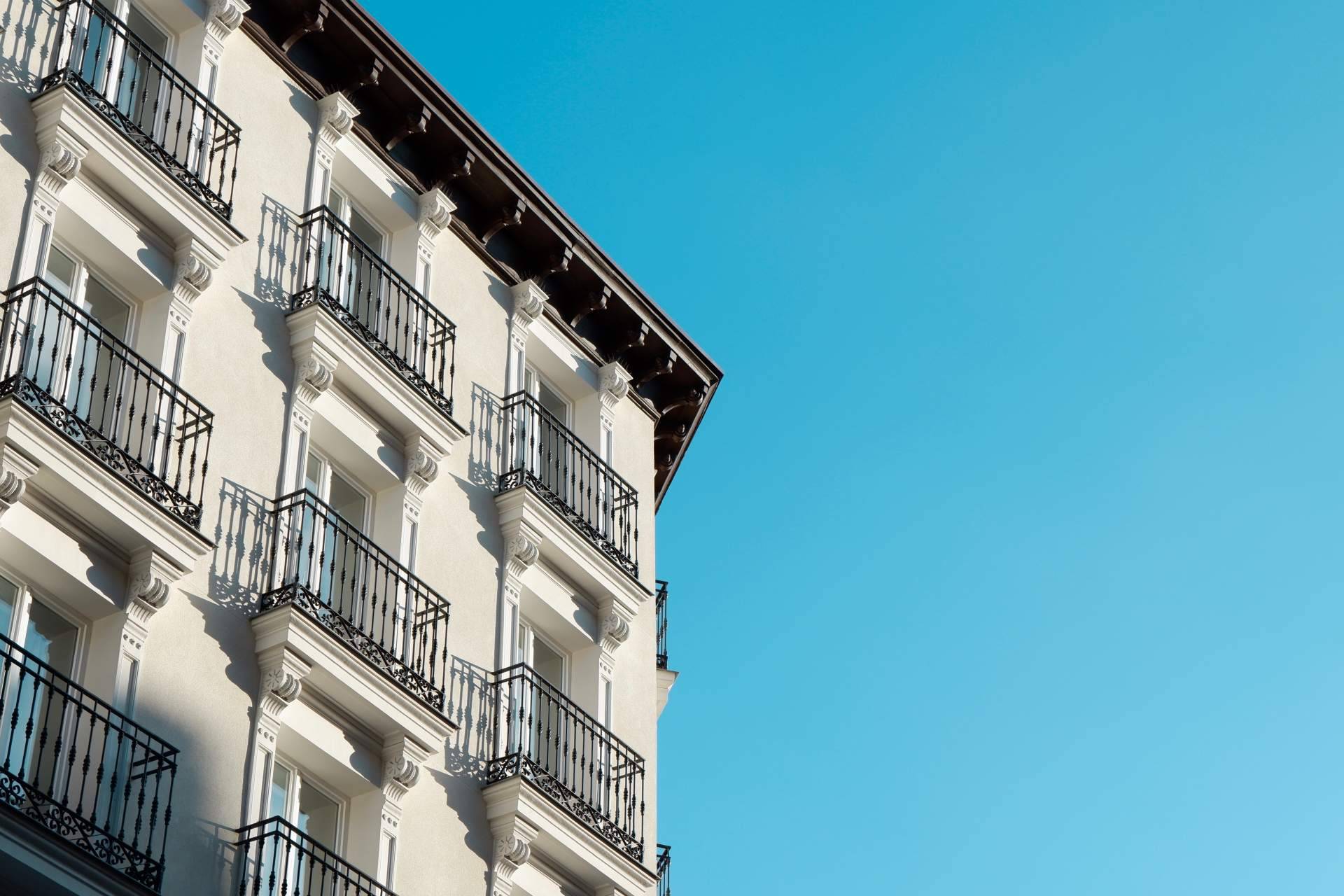 Errores comunes al vender una casa en Madrid y cómo evitarlos