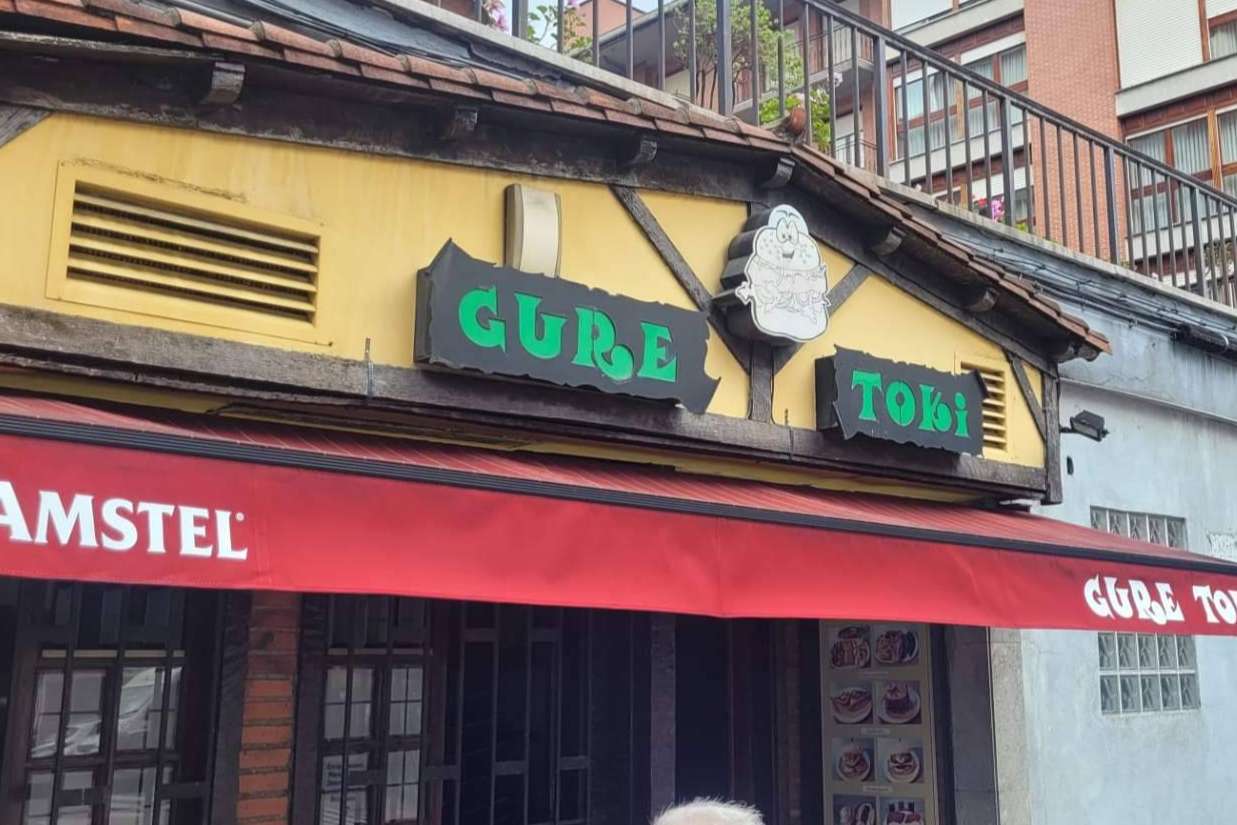 Bilbotoldo destaca la eficacia de los toldos como barrera frente al calor en hogares y comercios