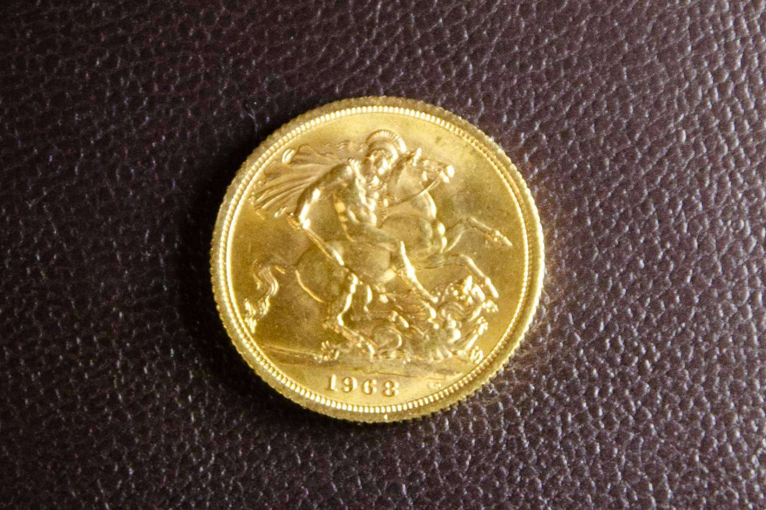 Compro Oro Oviedo, referencia en la compra venta de oro y plata en Oviedo con tasación profesional