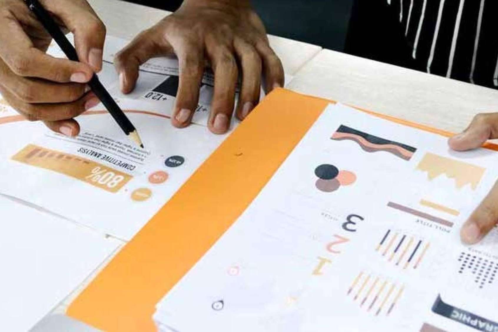 Redactores de contenidos profesionales, Social Media Pymes crea contenido estratégico para marcas