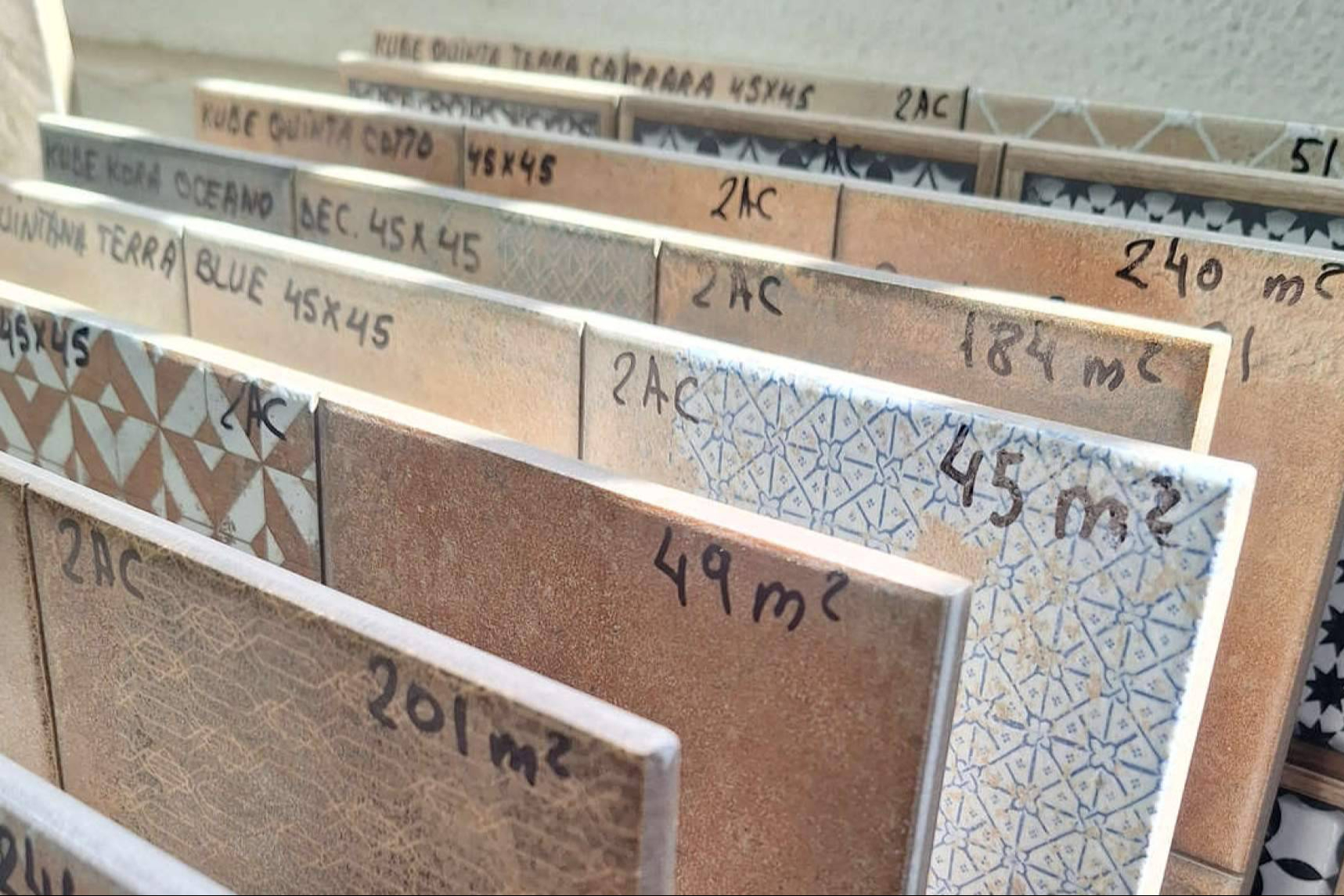 Artegres apuesta por grandes lotes de azulejos cerámicos outlet con disponibilidad inmediata en Castellón